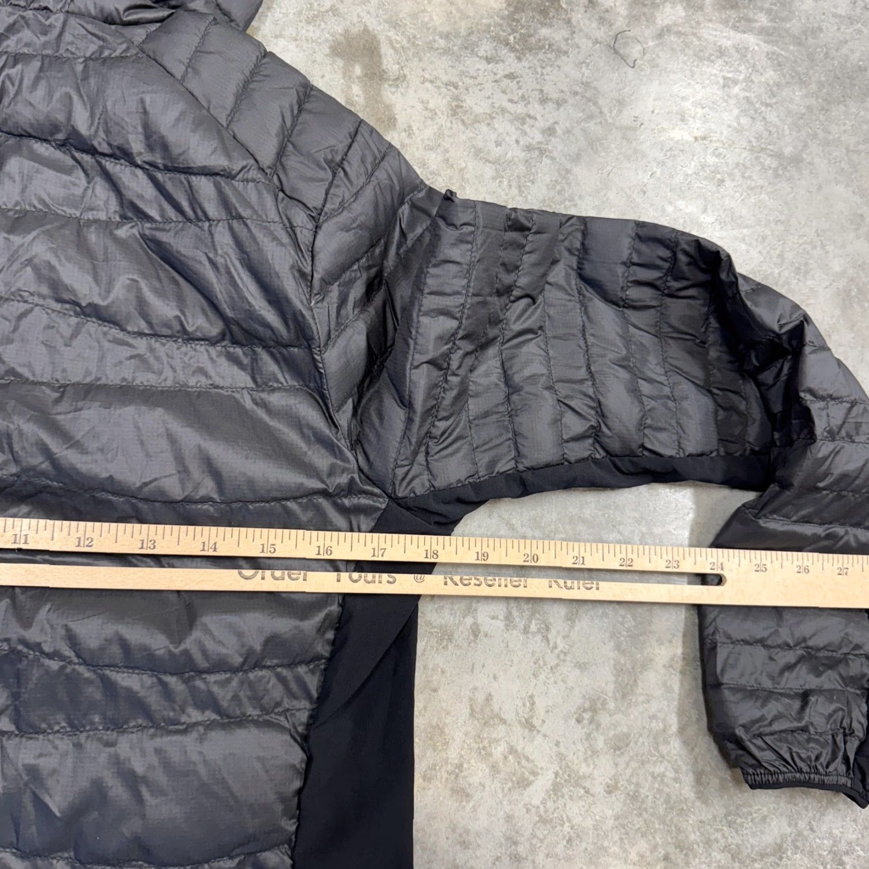 Merrell Merrell Jacket Womens Small Gray Hooded Full Zip Insulated Lightweight Hiking Size S / US 4 / IT 40 - 6 Thumbnail