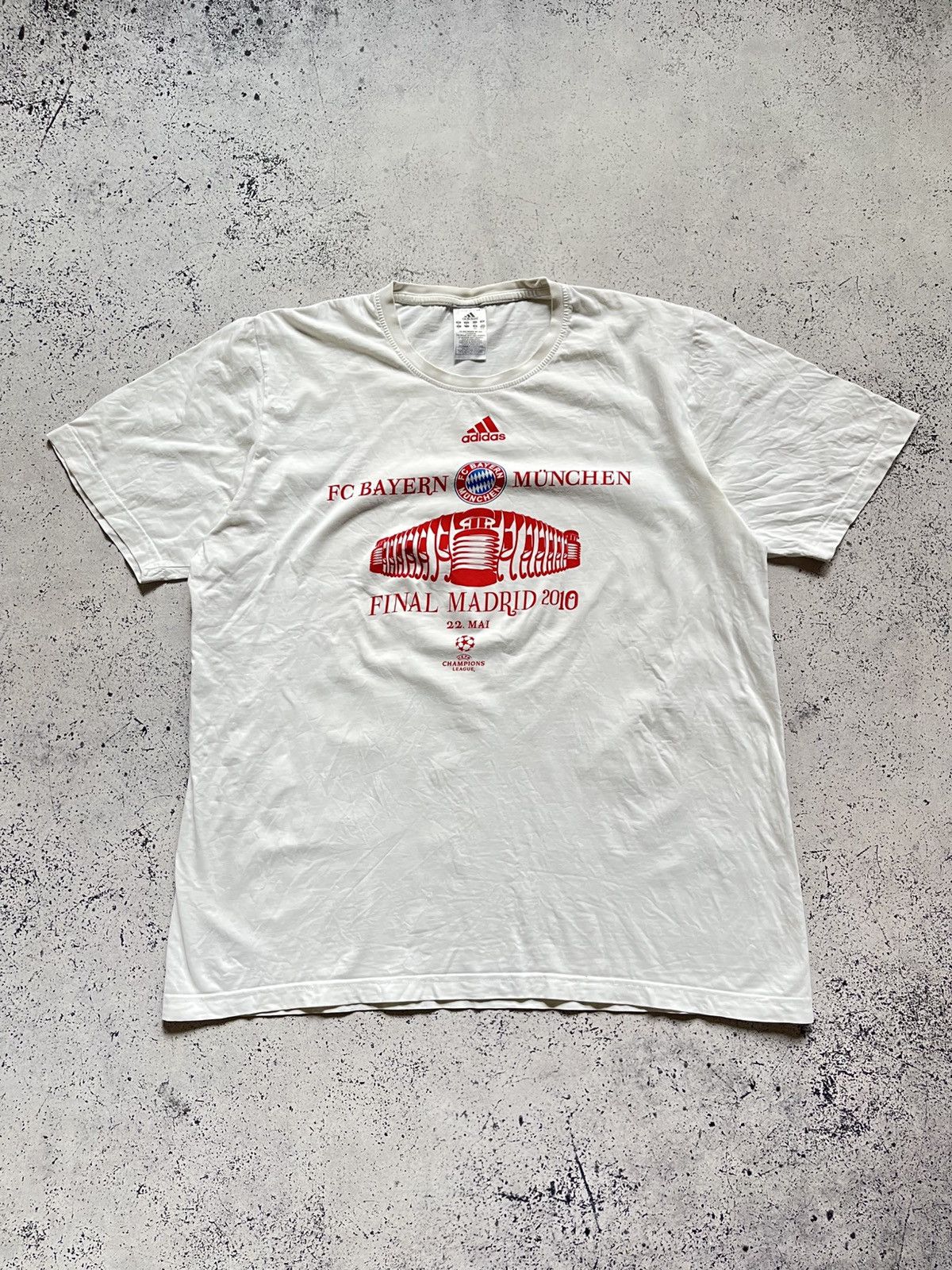 Adidas Vintage Adidas Bayern Munich Final Madrid 2010 Soccer T-shirt Size US XL / EU 56 / 4 - 1 Thumbnail