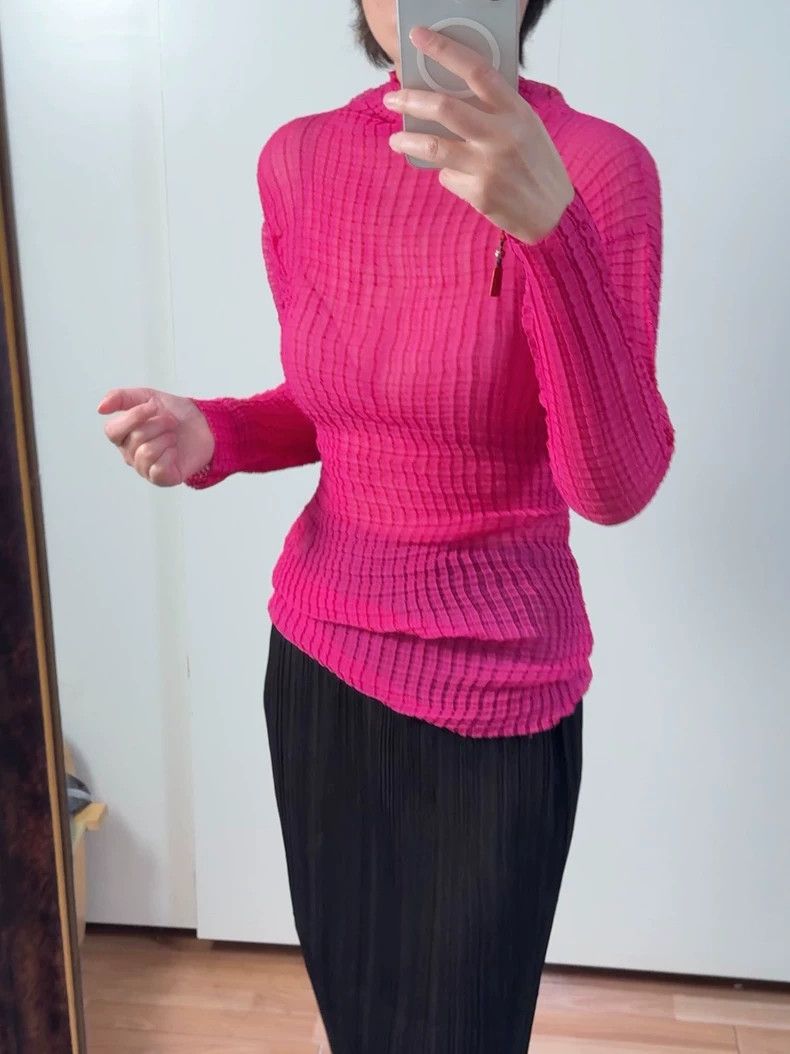 Issey Miyake issey miyake Rose red high collar and long sleeves Size M / US 6-8 / IT 42-44 - 8 Thumbnail