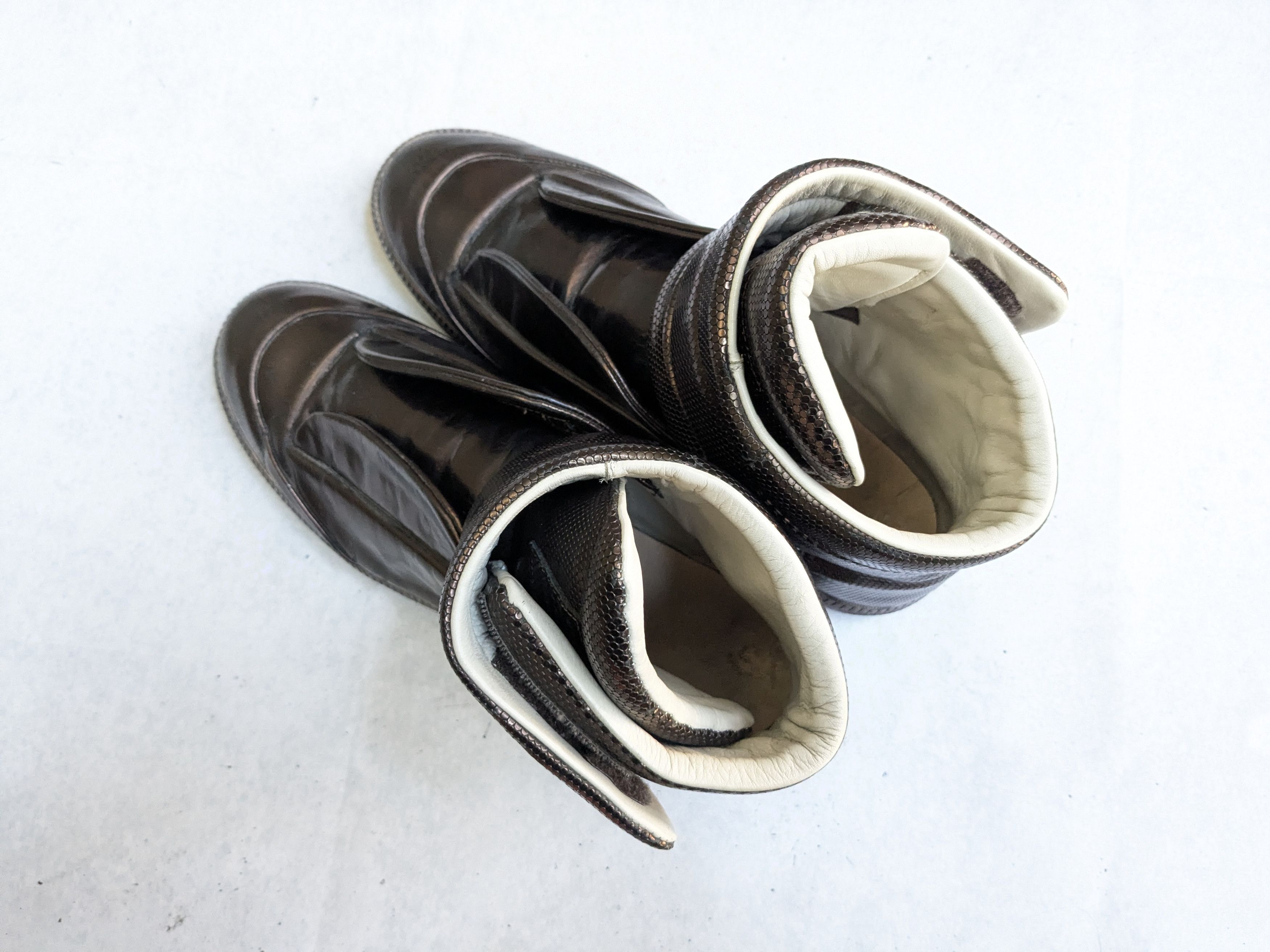 Maison Margiela Maison Margiela Future Brown High Tops 11 44 Leather Size US 11 / EU 44 - 16 Thumbnail
