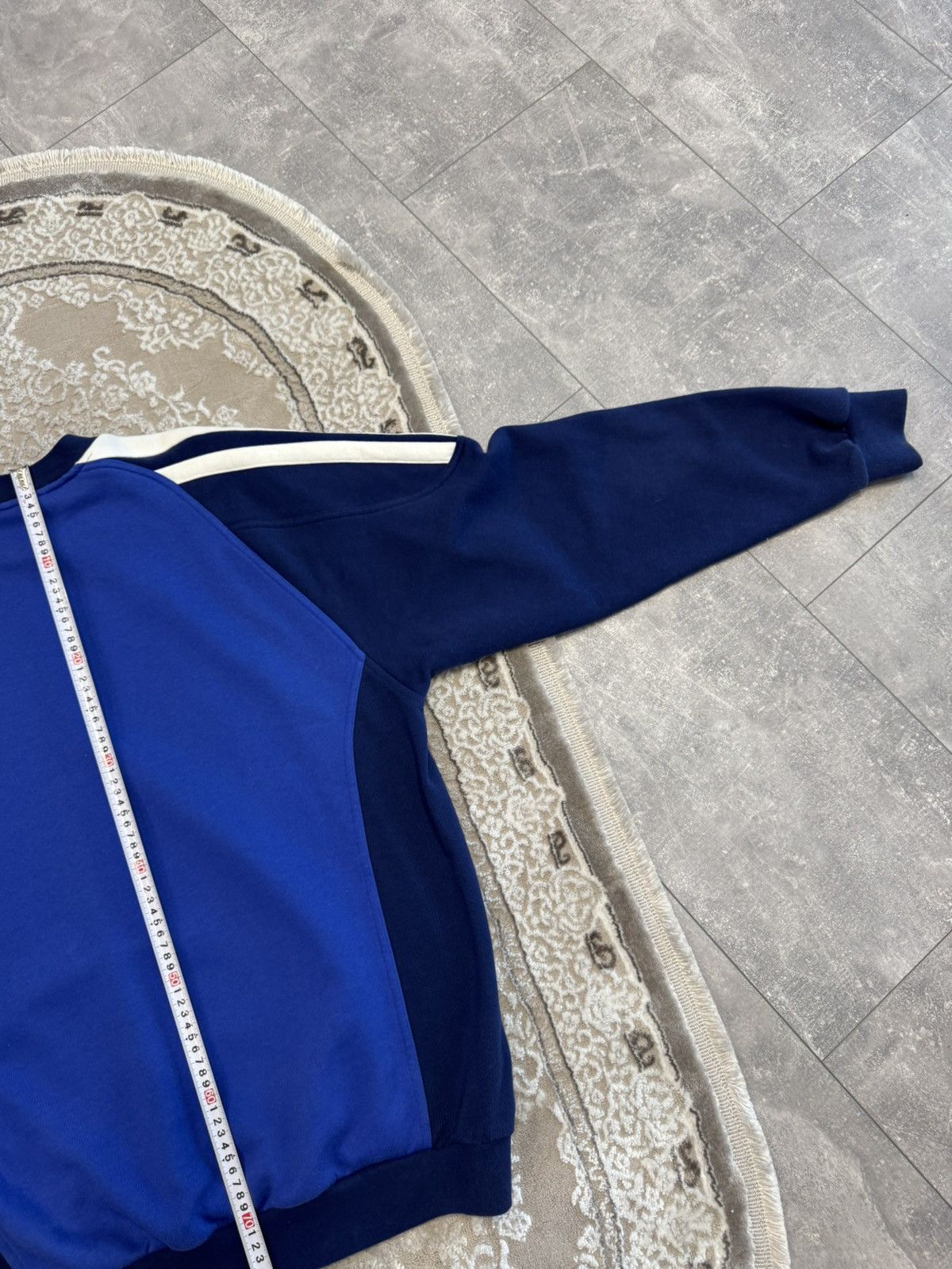 Adidas Adidas sweatshirt vintage 80/90s y2k rare boxy Size US L / EU 52-54 / 3 - 11 Thumbnail