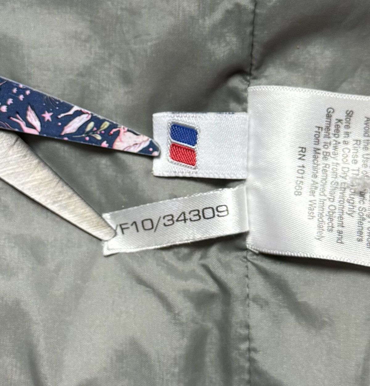 Berghaus Berghaus Puffer Down Jacket Zip Up Logo Size US XL / EU 56 / 4 - 13 Thumbnail