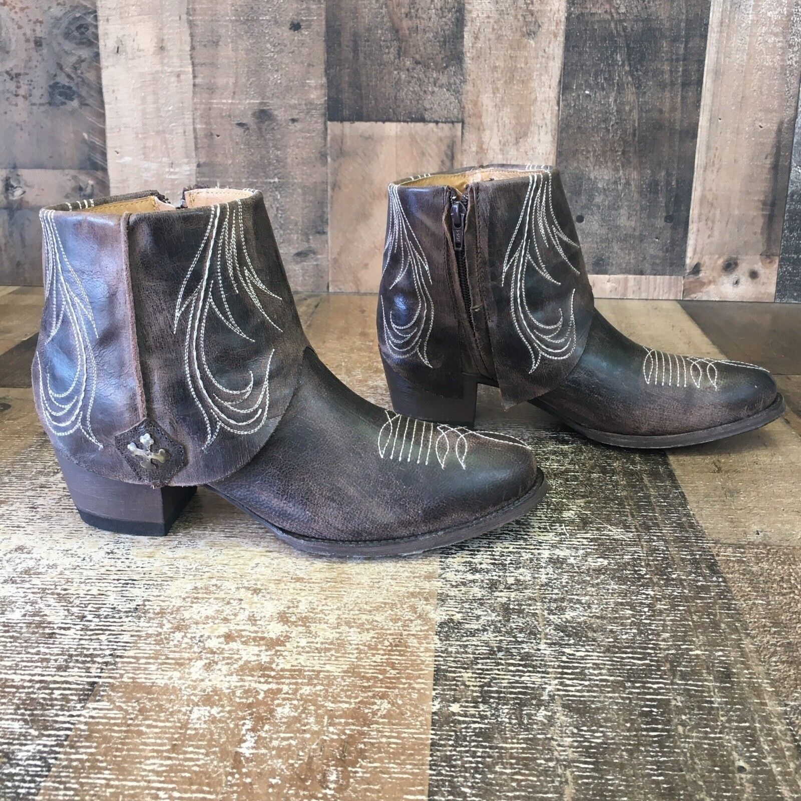 Old Gringo Old Gringo OG Brown Ankle Cowboy Boots Booties Womens 7.5 B Size US 7.5 / IT 37.5 - 10 Thumbnail