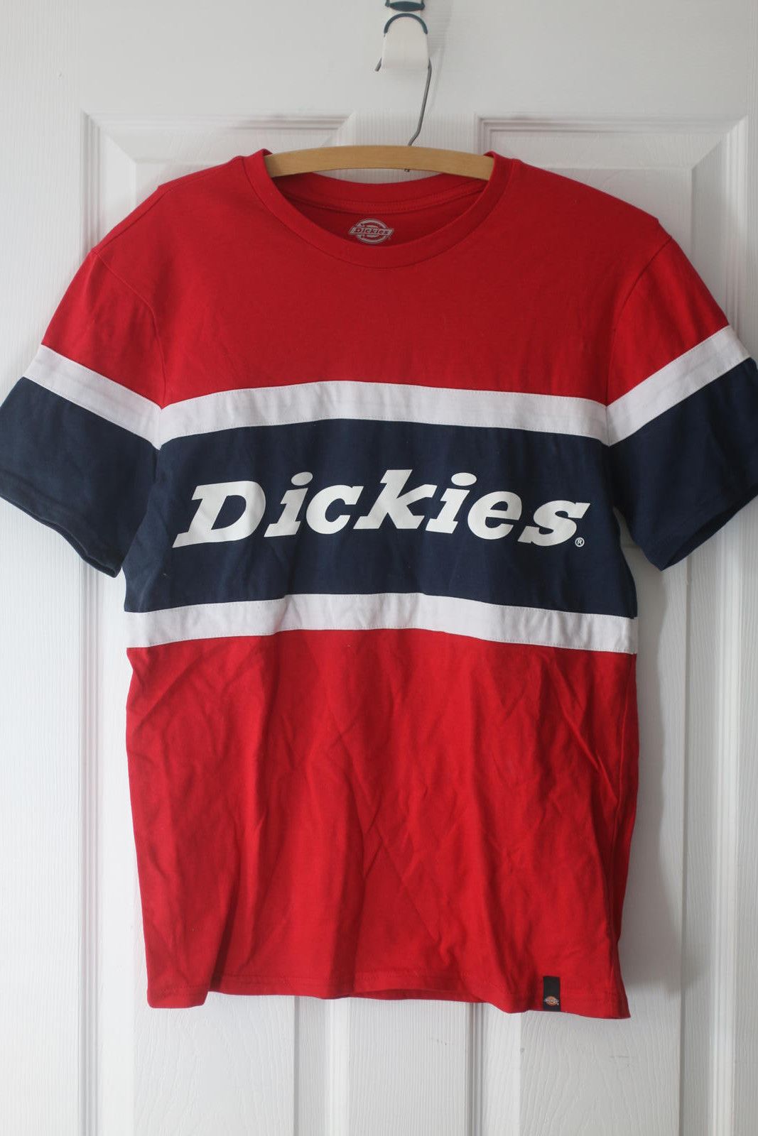 Dickies Dickies Red and Navy Logo T-Shirt SIZE: Medium Size US M / EU 48-50 / 2 - 1 Thumbnail