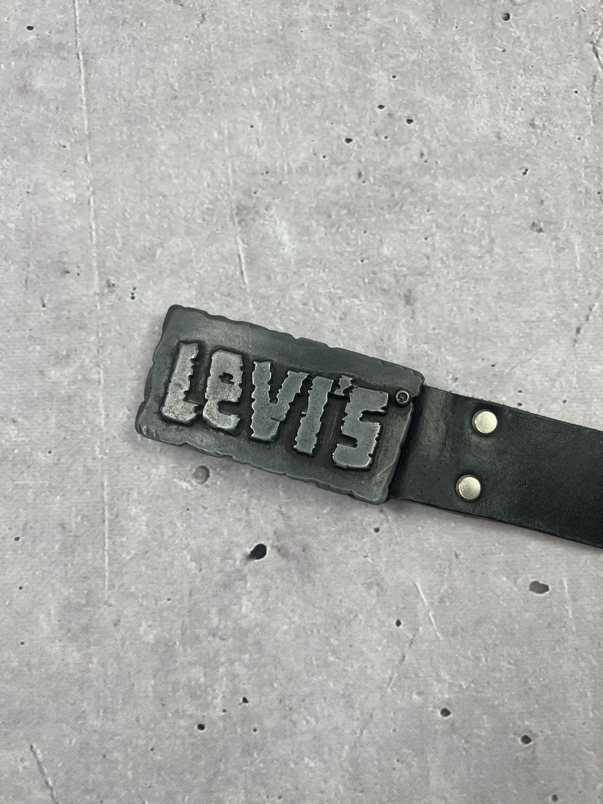 Levi's Vintage Levis Big Buckle Leather Belt Size ONE SIZE - 3 Thumbnail