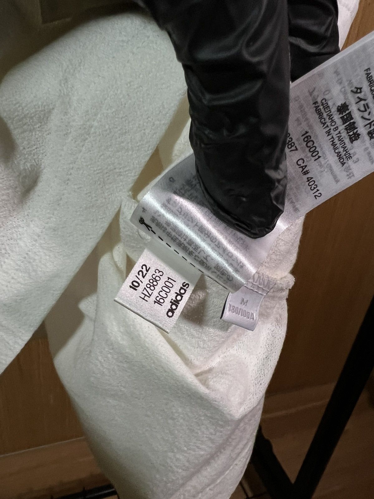 Y-3 Y3 Pocket T-Shirt Size US M / EU 48-50 / 2 - 8 Thumbnail