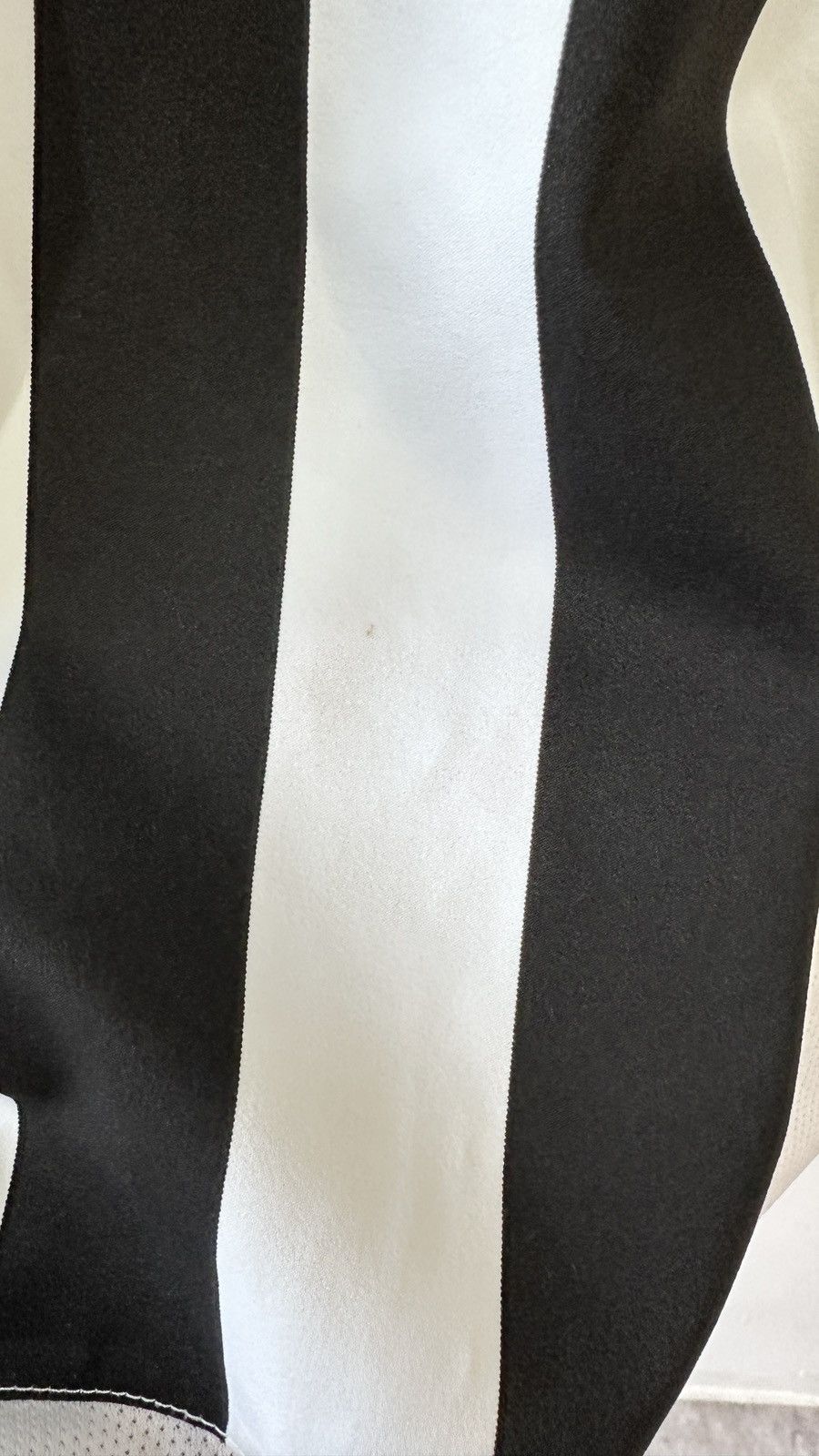 Nike Vtg 2003-2004 JUVENTUS Nike FASTWEB Football Shirt JERSEY Size US L / EU 52-54 / 3 - 7 Thumbnail