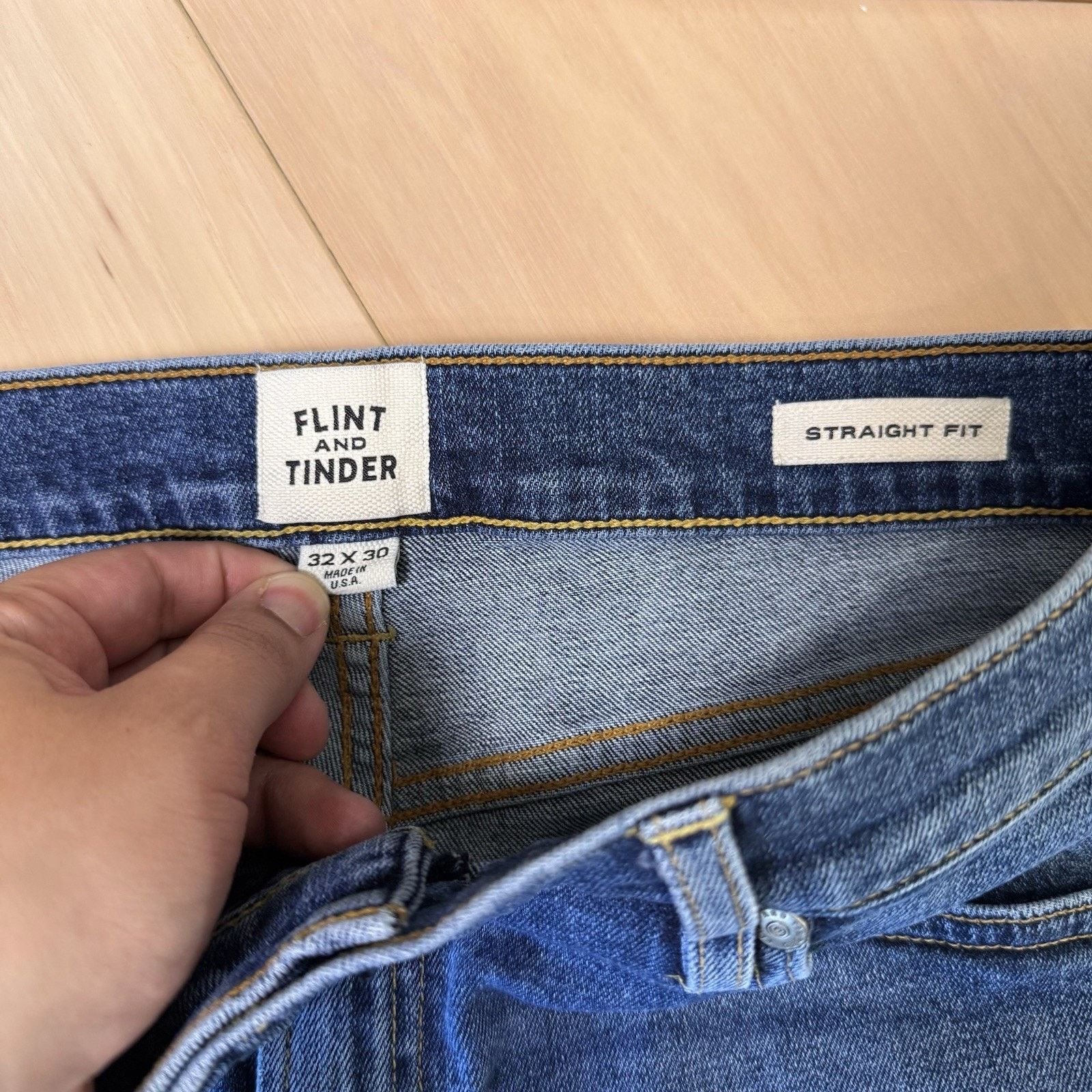 Flint And Tinder Flint and Tinder Straight Jeans 32 Medium Wash Made in USA Size US 32 / EU 48 - 5 Thumbnail