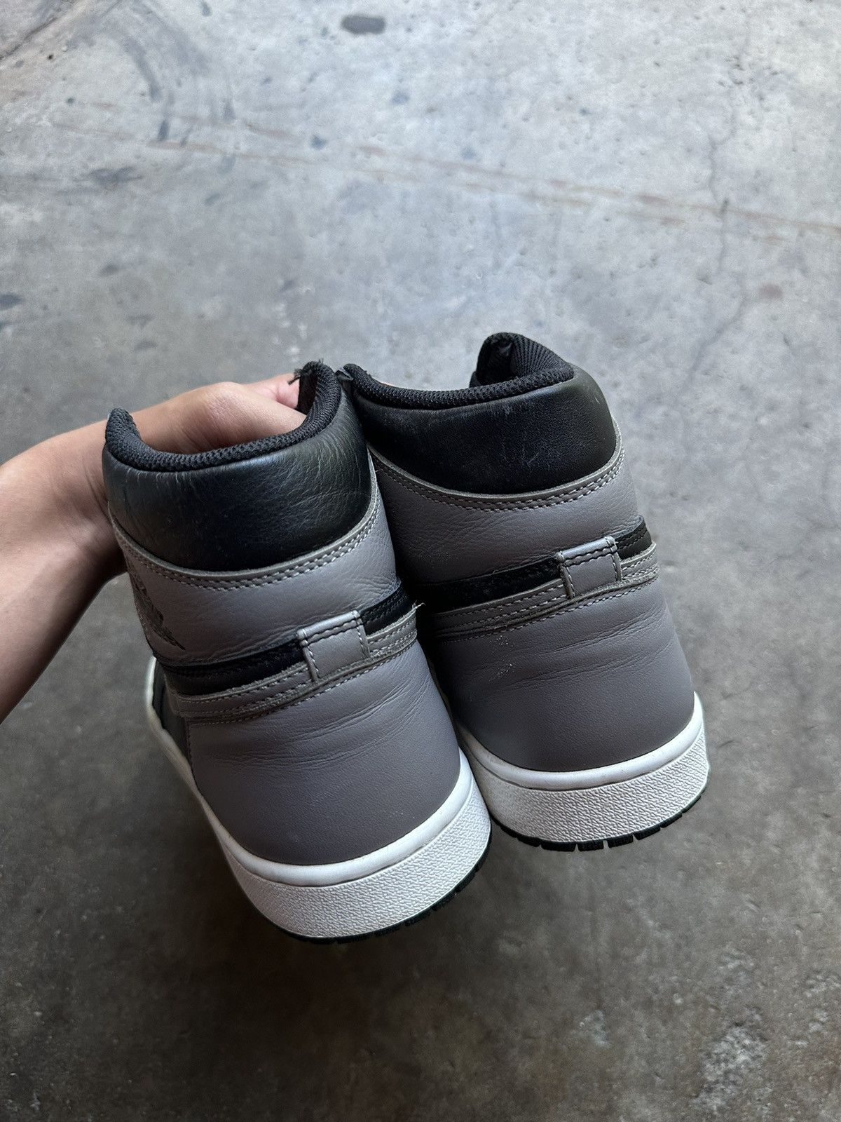 Jordan Brand Jordan 1 High Retro 2018 Shadow Size US 10 / EU 43 - 4 Thumbnail