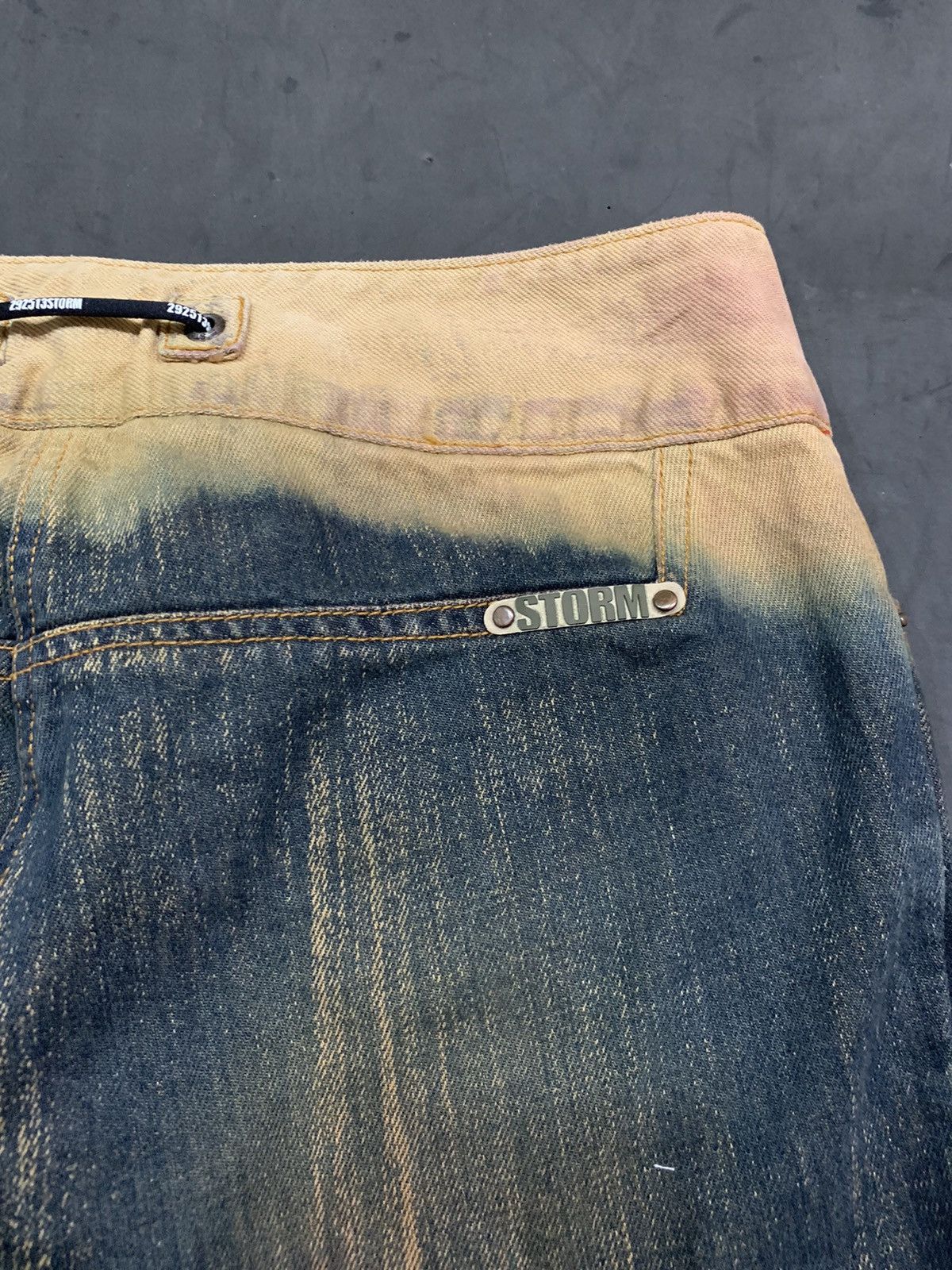 20471120 💸BINDINGOFFER💸292513 storm leather belt flared pants Size US 29 - 8 Thumbnail
