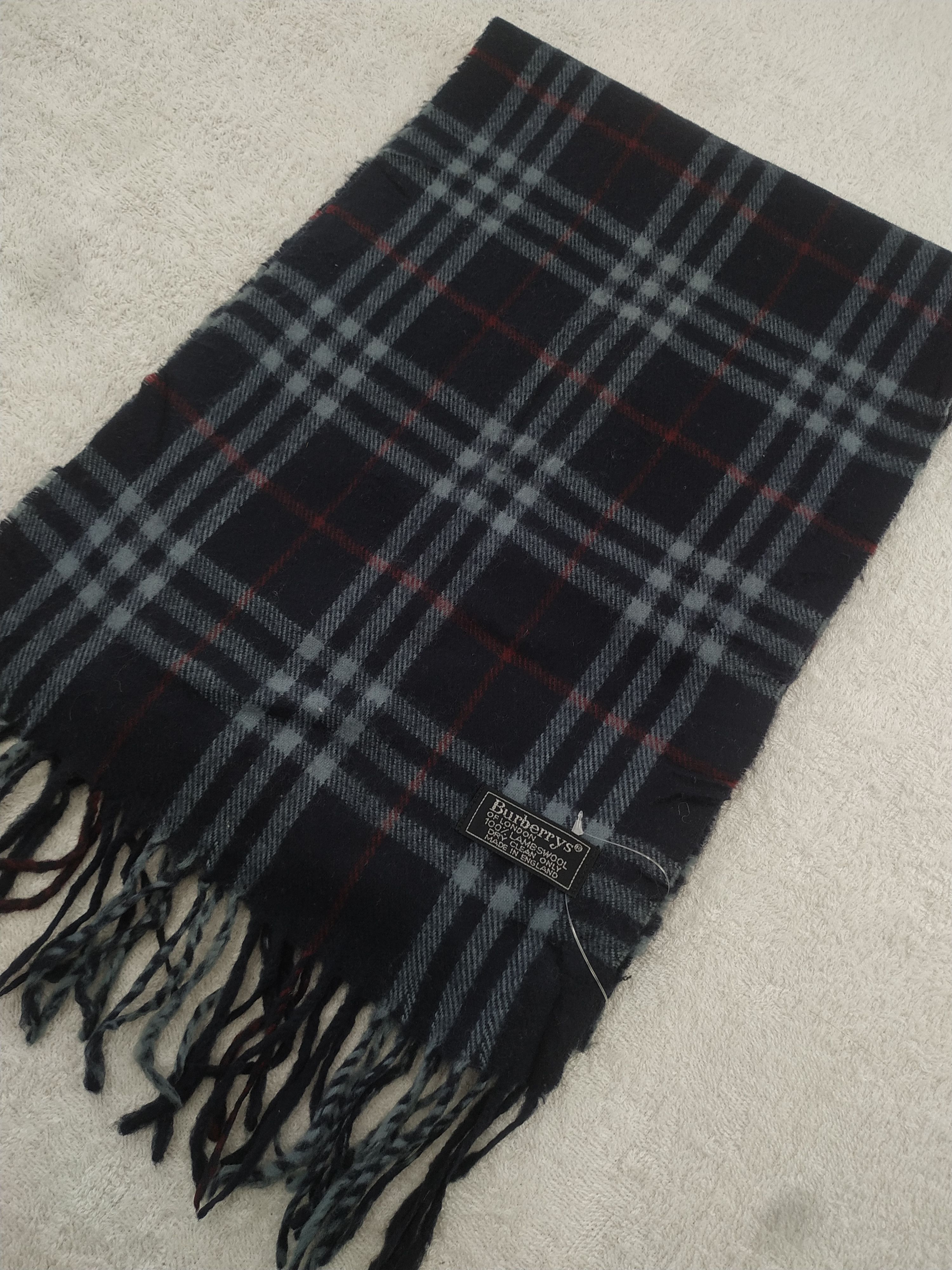 Burberry Vintage Burberry Scarf/Muffler/Neckwear MF557 Size ONE SIZE - 3 Thumbnail