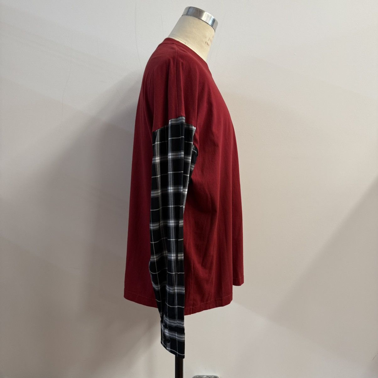 Balenciaga Balenciaga 2018 Layered Hybrid Shirt Plaid + Red Tee Size US M / EU 48-50 / 2 - 5 Thumbnail
