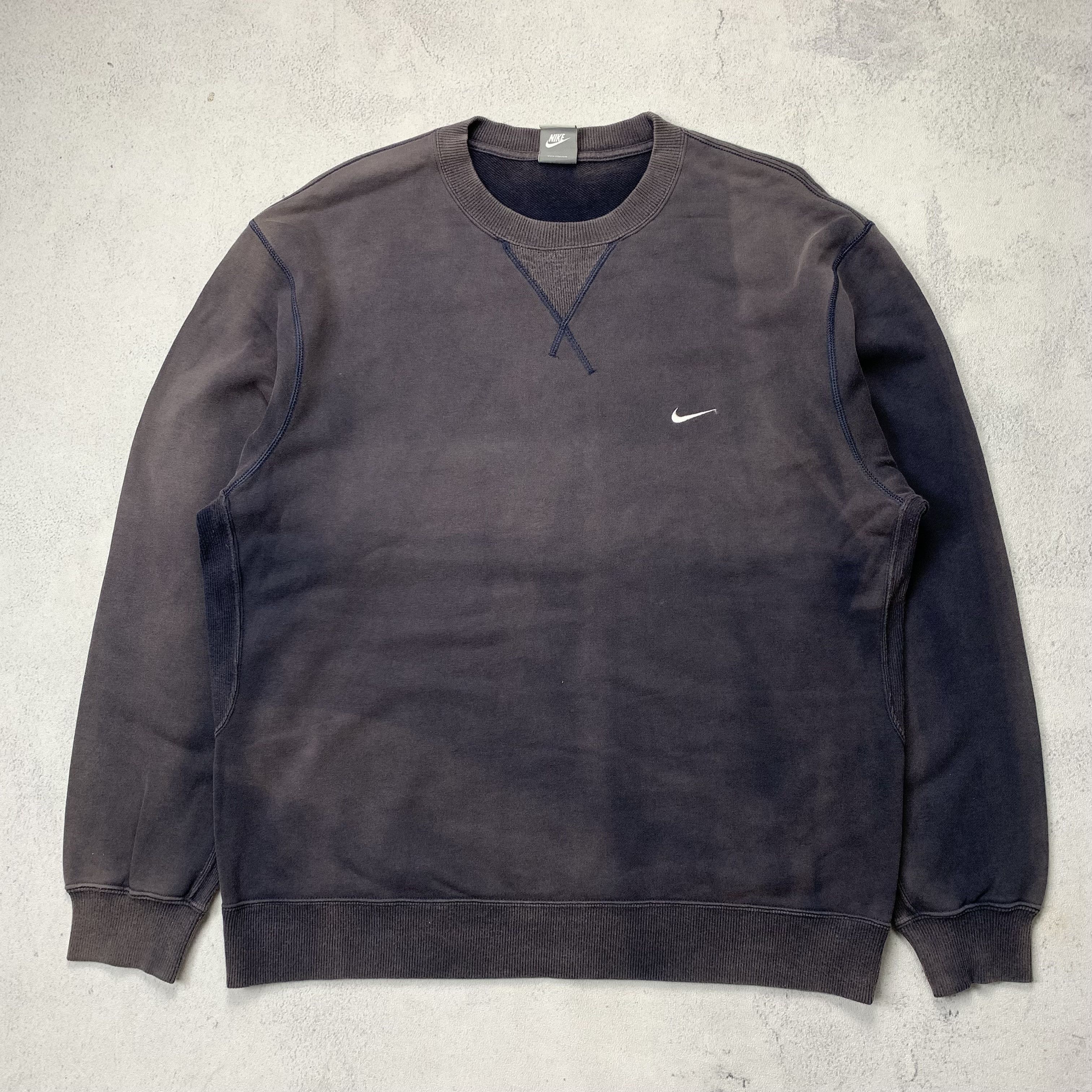 Vintage Nike 2007 Sun Faded Sweatshirt Crewneck