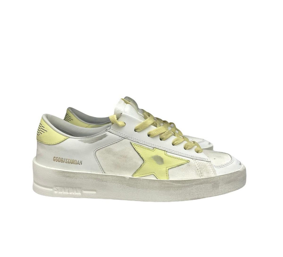 image of Golden Goose Stardan Shoes in White, Men's (Size 8)
