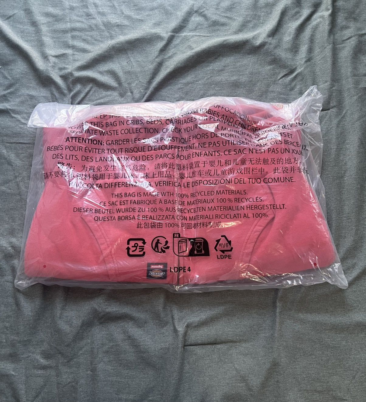 Dickies × Supreme Supreme Dickies Quilted Lined Zip Up Hooded Sweatshirt Red Size US M / EU 48-50 / 2 - 2 Thumbnail