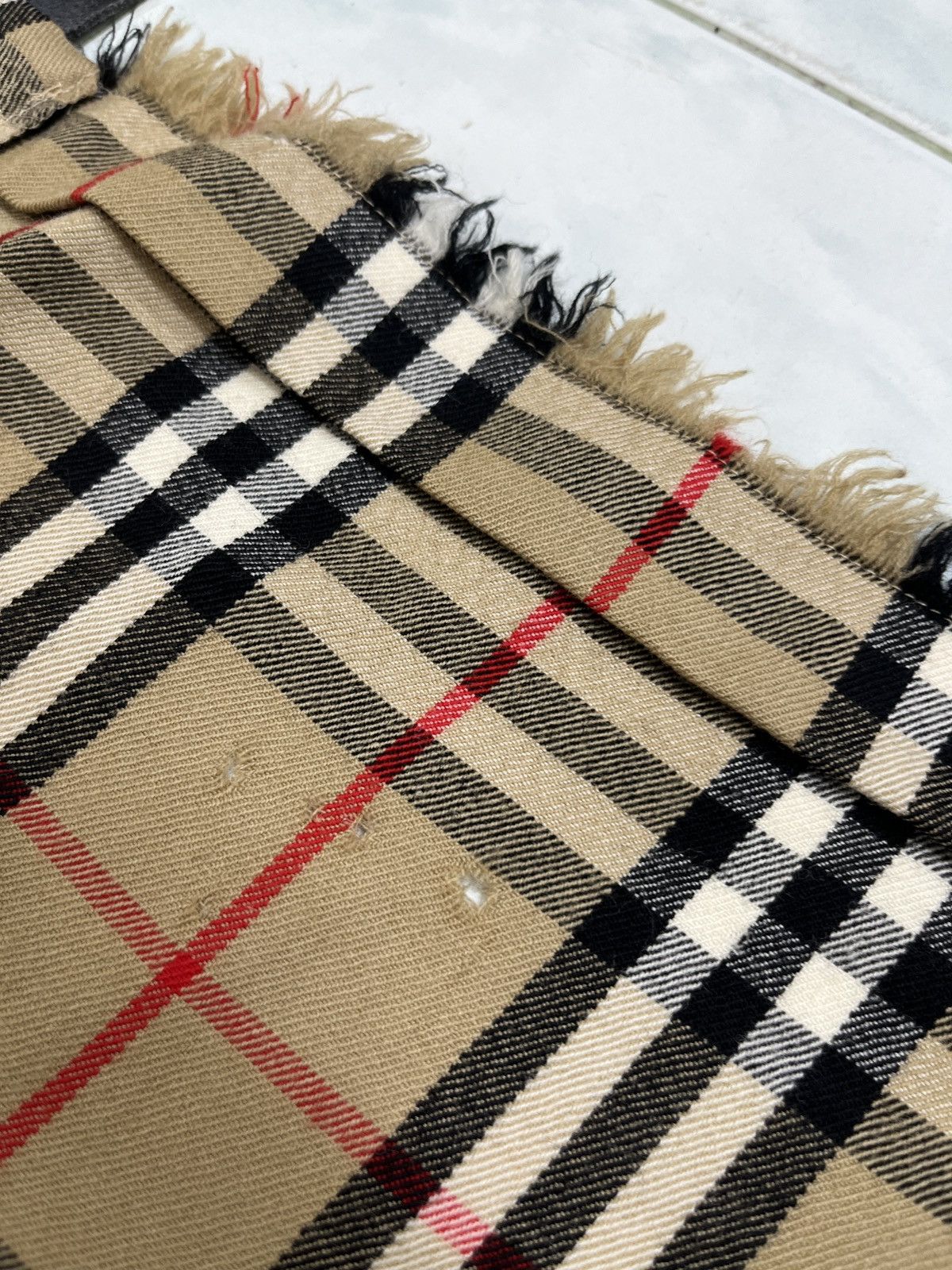 Burberry 🔥🔥🔥STEALS VTG BURBERRYS NOVA CHECK WOOL SKIRTS Size 25" / US 0 / IT 36 - 15 Thumbnail