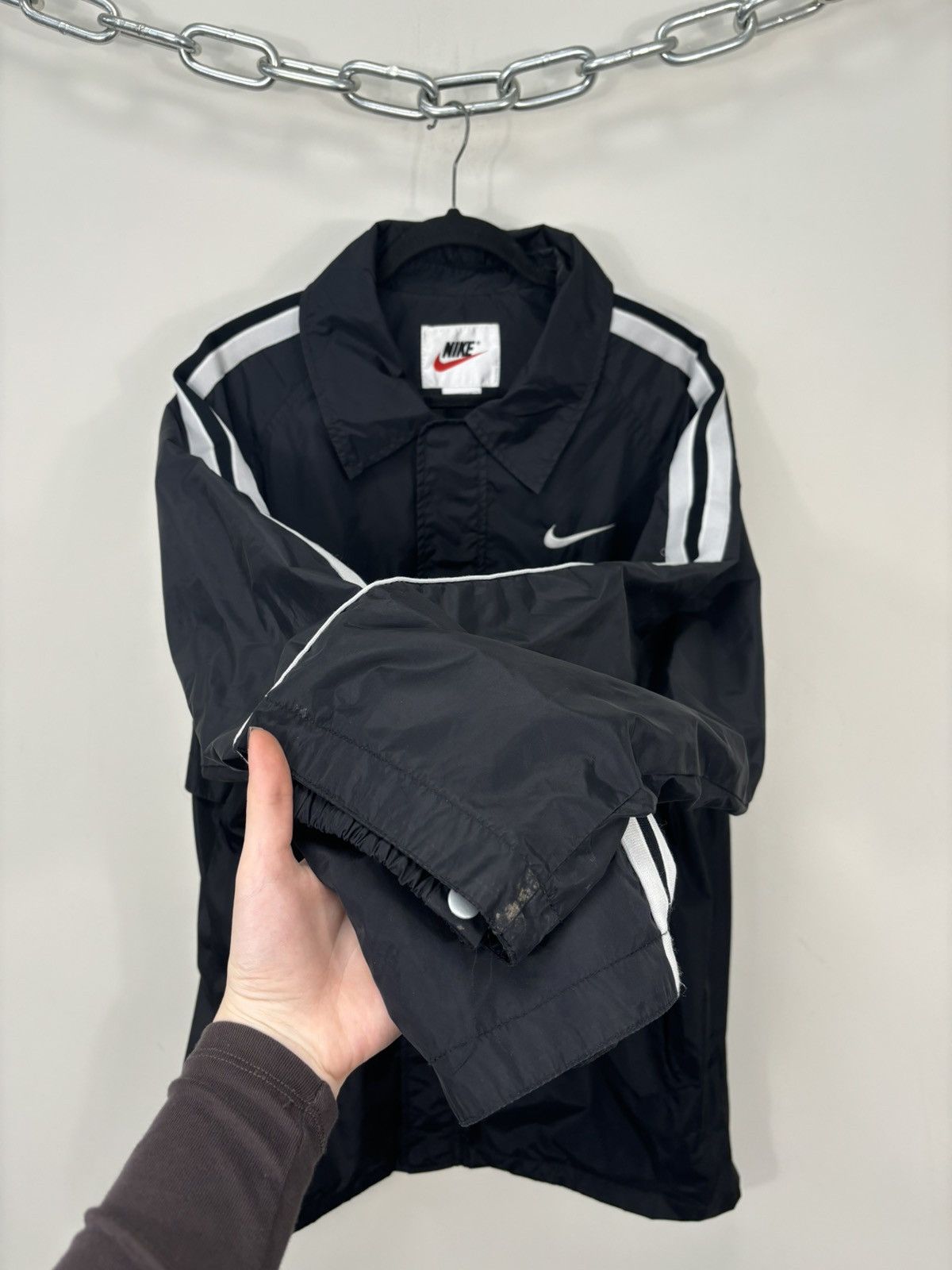 Nike Vintage 90s Nike Y2K Swoosh Retro Hype Full Zip Nylon Jacket Size US L / EU 52-54 / 3 - 9 Thumbnail