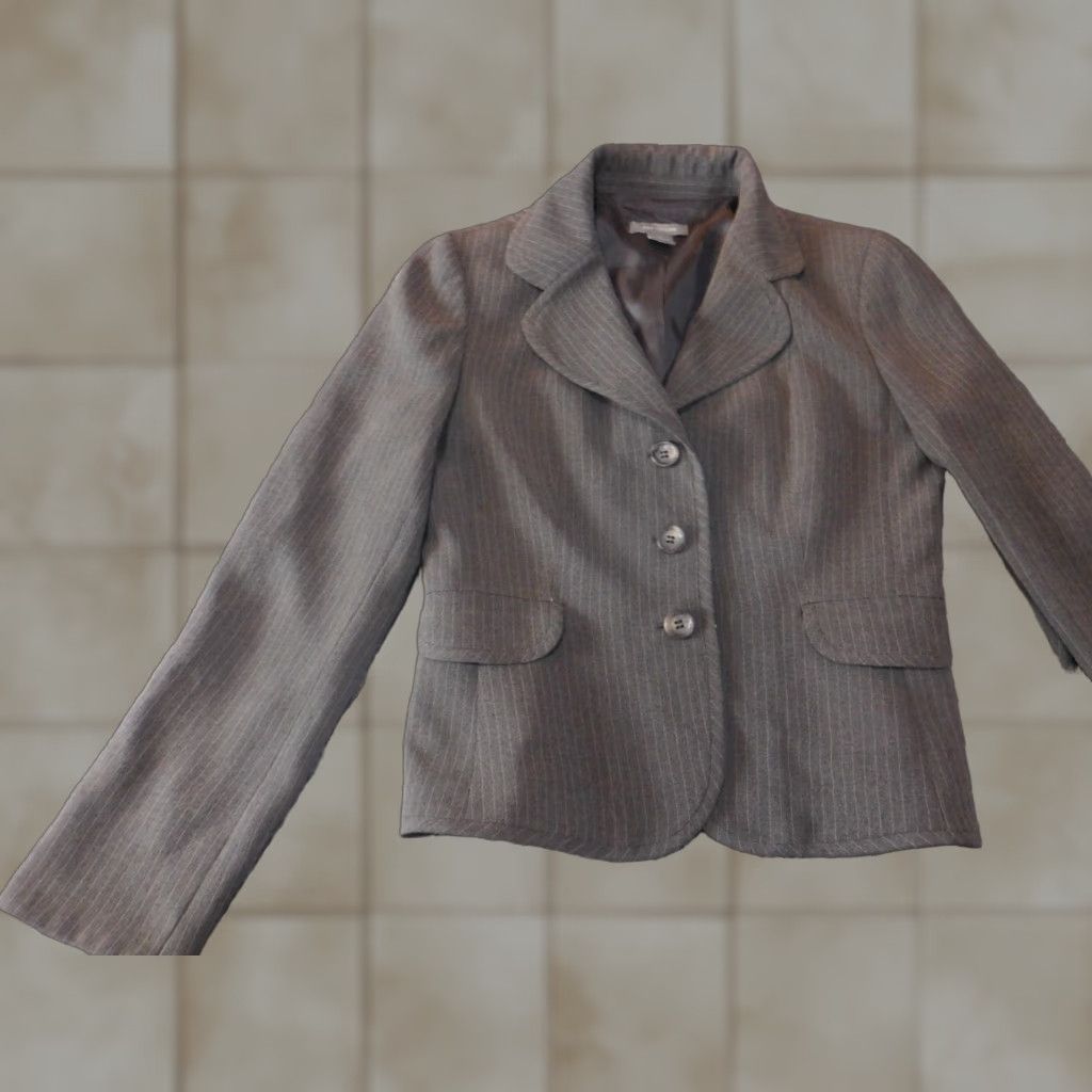 Ann Taylor Ann Taylor Loft Blazer Shirt Women Size 2 Gray Striped Three-Button Knit Stretch Casual Fall Spring Jacket Coat Mid-Length Women’s Mens? Size XS / US 0-2 / IT 36-38 - 1 Thumbnail