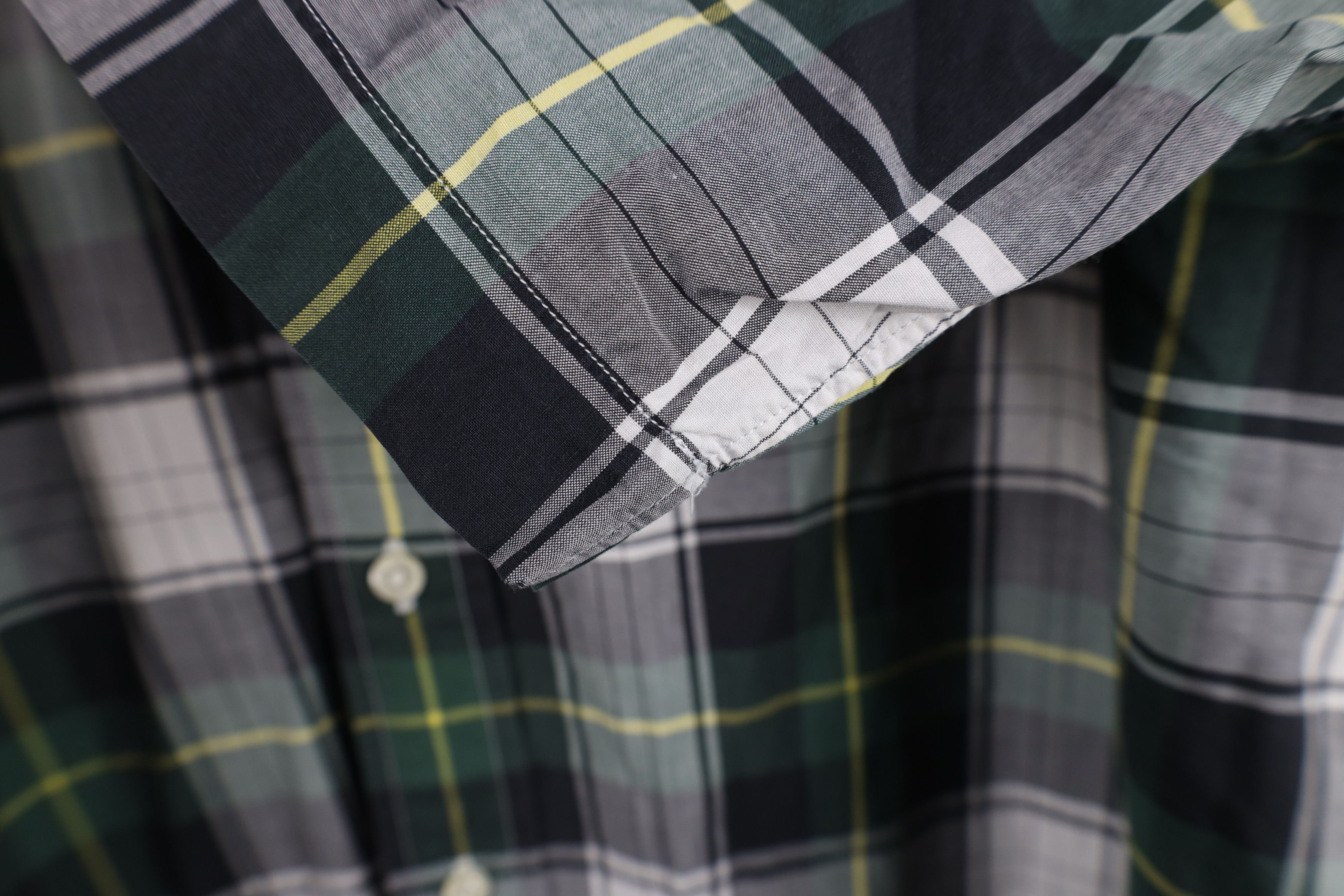 Ralph Lauren Vintage 90s Ralph Lauren Short Sleeve Collared Button Shirt Size US L / EU 52-54 / 3 - 7 Thumbnail