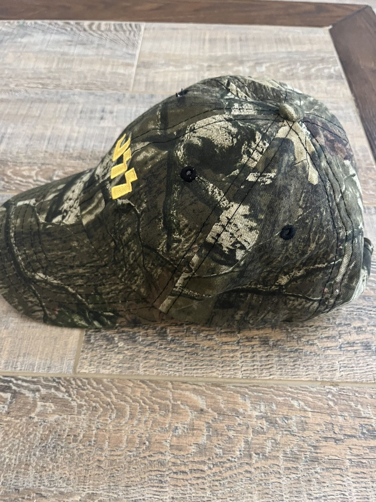 Vintage Vintage Y2K Camo Cap Size ONE SIZE - 2 Thumbnail
