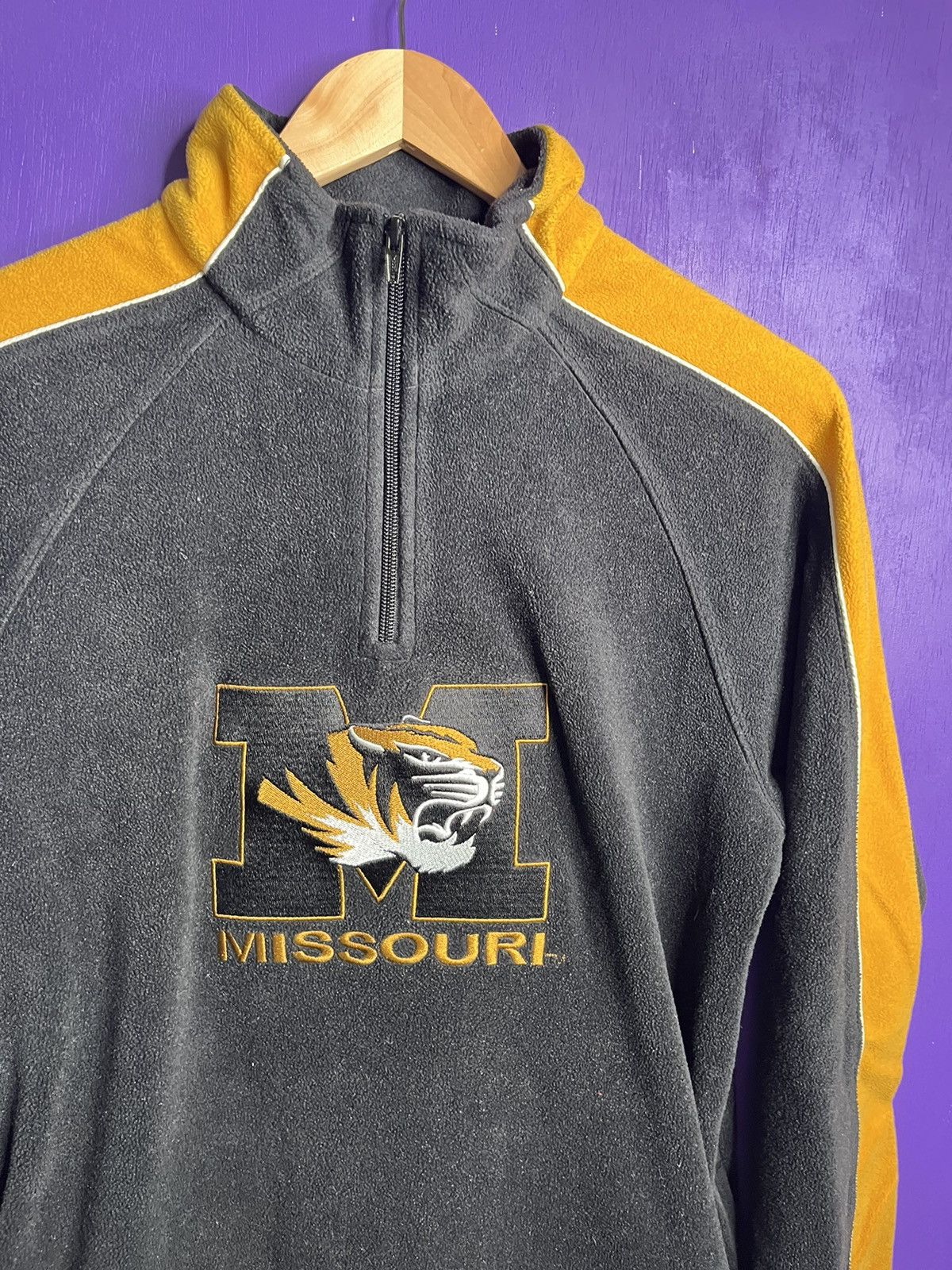 Majestic × Vintage Vintage 90s Majestic Missouri tigers fleece jacket Size US M / EU 48-50 / 2 - 3 Thumbnail