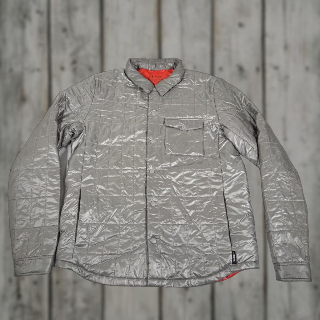 Cotopaxi Jacket Mens M Gray Kusa Shirt Llama Puffer Insulated Snap Front Quilted Logo Pockets Outdoor 50% Llama Fiber 80g Shacket - Shirt Jacket Mens