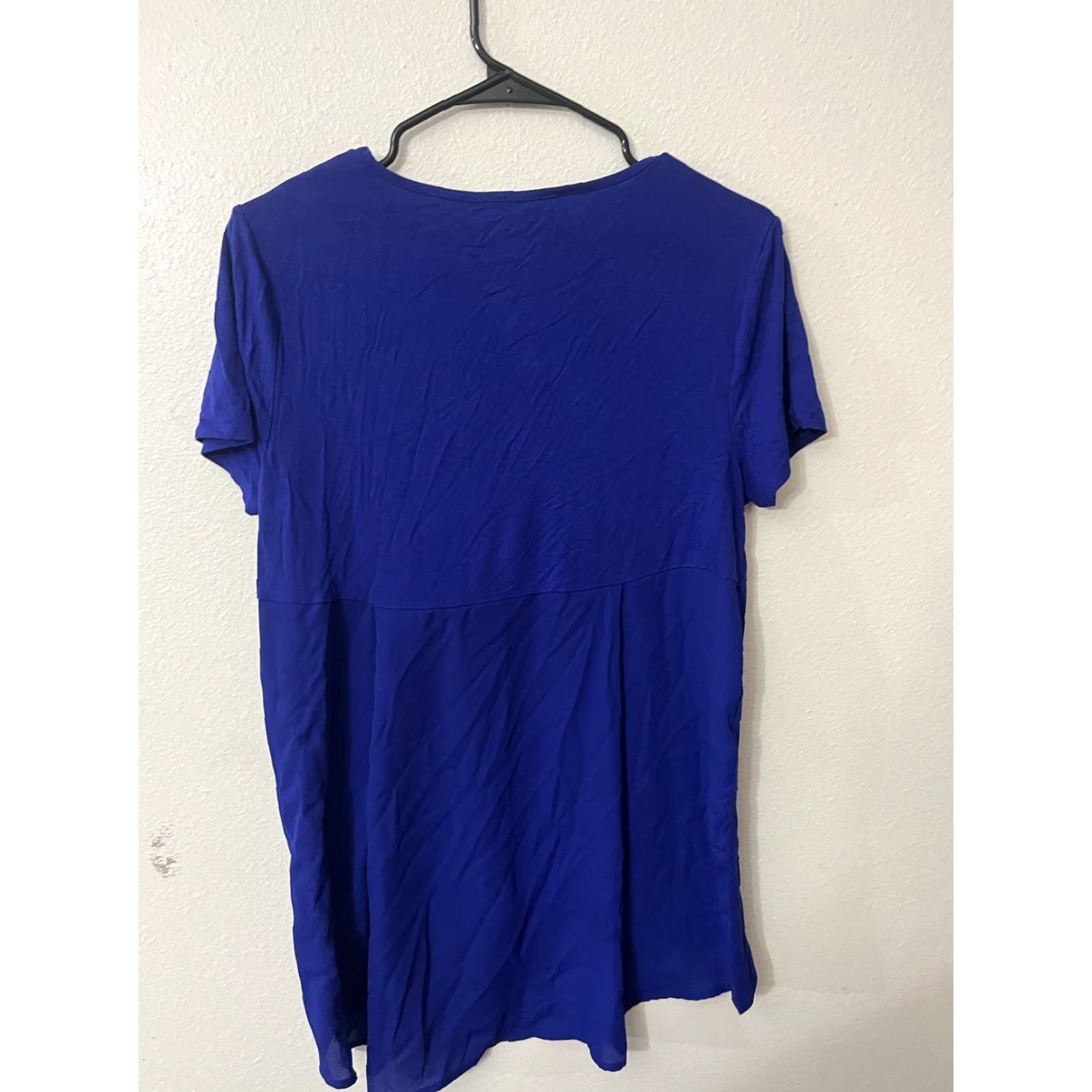 Vince Camuto Vince Camuto Women's Tee Short Sleeve Sheer Shirttail Hem Royal Blue M Size M / US 6-8 / IT 42-44 - 3 Thumbnail