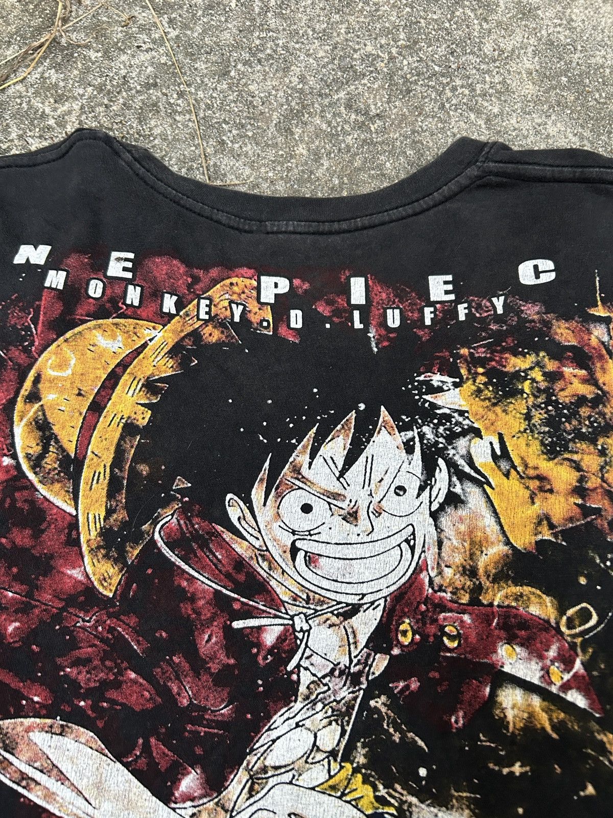 Anime Vintage One piece Monkey D. Luffy Thrashed Sun Faded Size US M / EU 48-50 / 2 - 14 Thumbnail