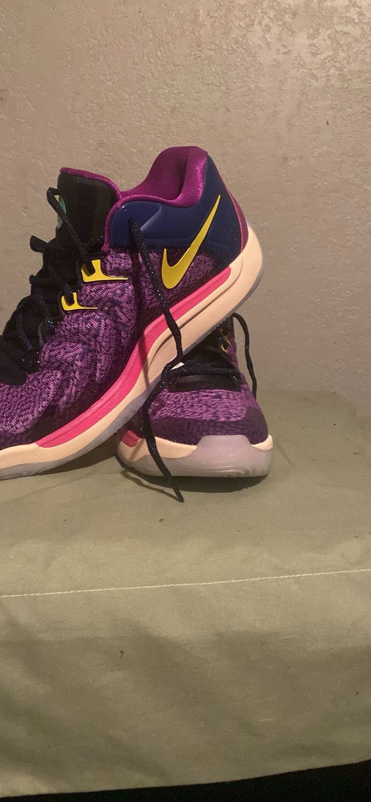 Nike KD 17 travel ball Size US 11 / EU 44 - 2 Thumbnail