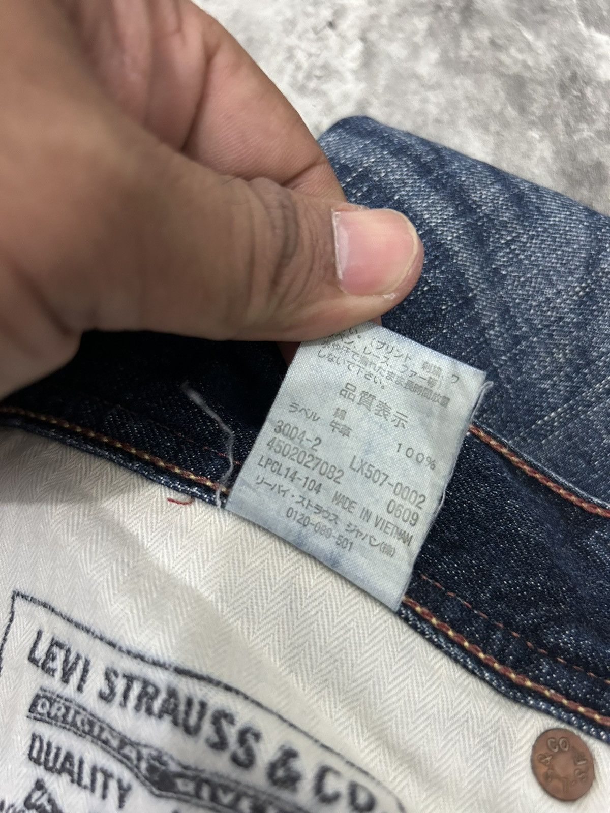 Levi's 90s Levis 507 Vintage Y2K Boot Cut Retro Denim Pants Size US 36 / EU 52 - 17 Thumbnail