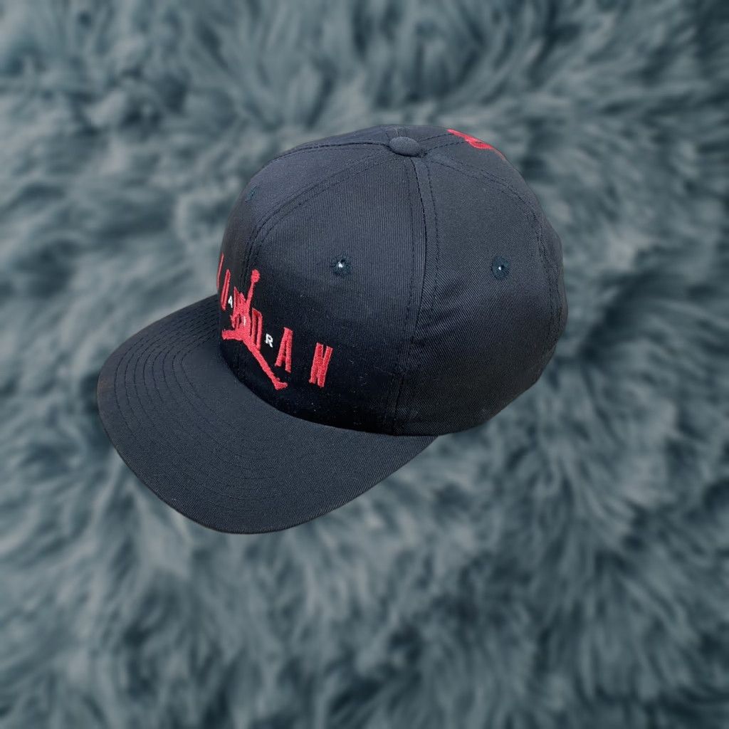 Nike VINTAGE Nike Air Michael Jordan OG Snapback Hat Cap Black Jumpman Logo 90s Mens One Size Cap Size ONE SIZE - 1 Thumbnail