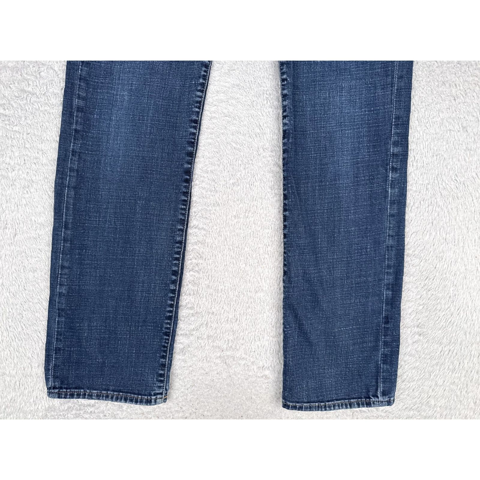 Lucky Brand Lucky Brand Sweet Straight Jeans Womens 8/29 Blue Wash Mid Rise Stretch 28x31 Jeans Mens? Size 30" / US 8 / IT 44 - 2 Thumbnail
