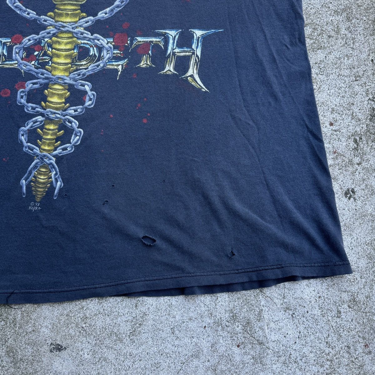 Band Tees 90s Megadeth Thrashed Faded Distressed Metal Tee ERD Grunge Size US XL / EU 56 / 4 - 6 Thumbnail