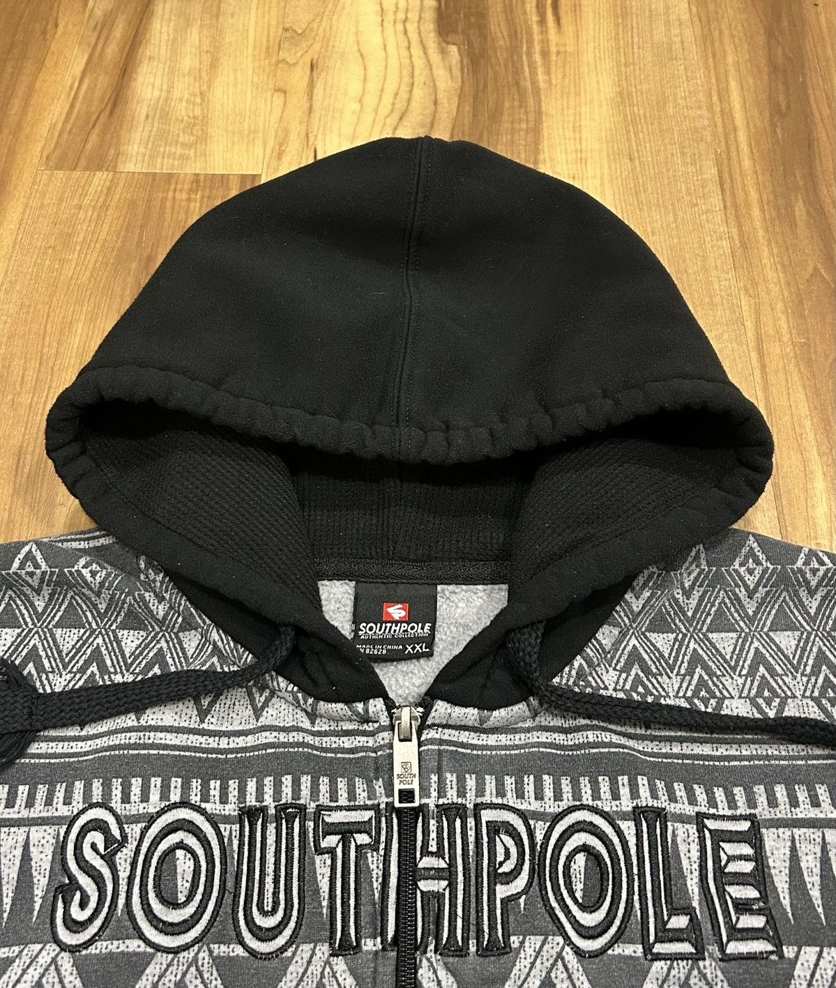 Southpole Y2K SouthPole Aztec ZipUp Hoodie Size US XXL / EU 58 / 5 - 3 Thumbnail