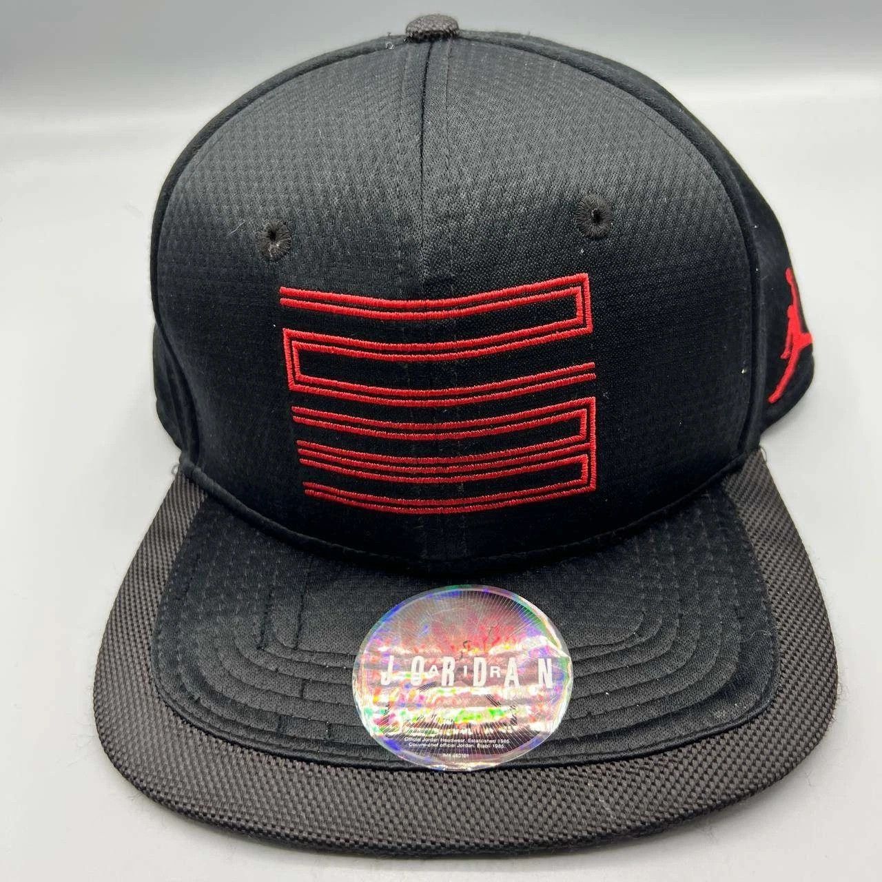 Jordan Brand Air Jordan 11 Hat Men Embroidered Logo Jumpman Snap Back Cap Size ONE SIZE - 1 Thumbnail