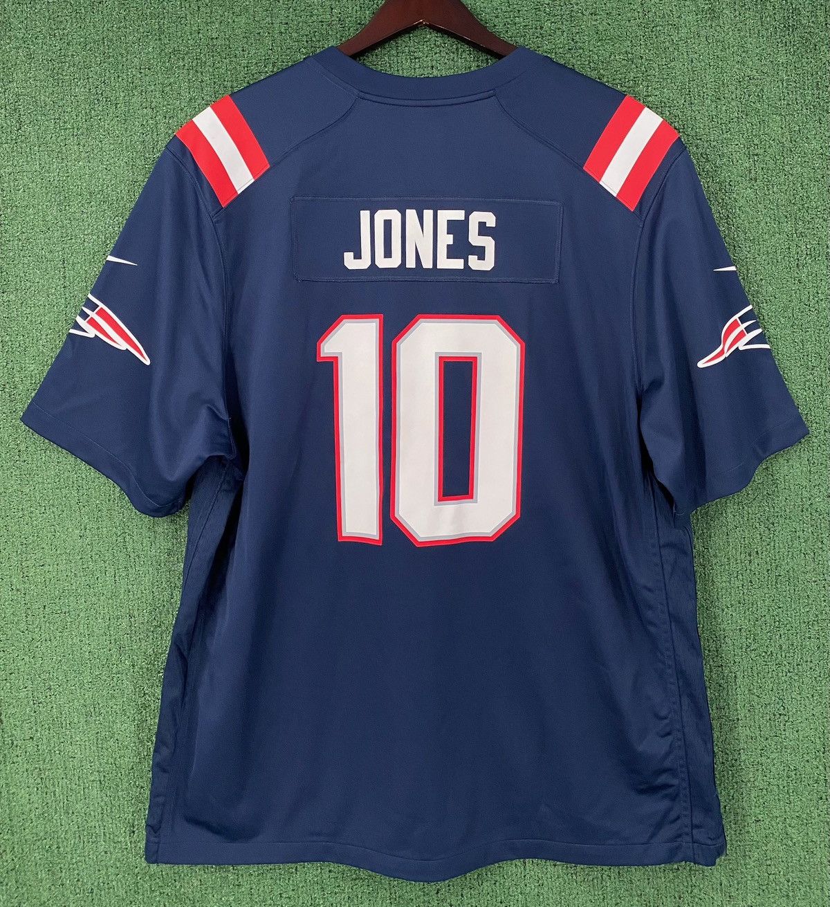 Nike Nike New England Patriots NFL Mac Jones Football Jersey 2XL Size US XXL / EU 58 / 5 - 7 Thumbnail