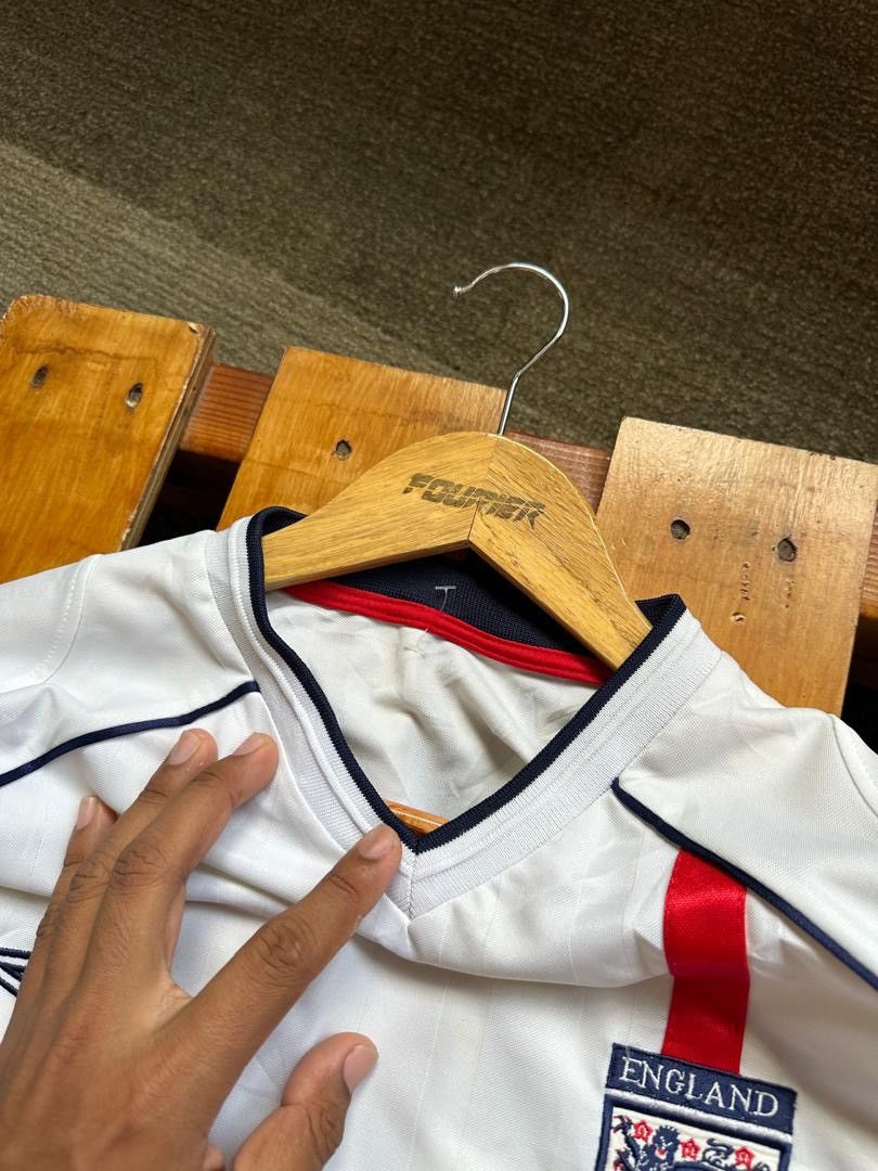 Umbro UMBRO ENGLAND JERSEY Size US XL / EU 56 / 4 - 3 Thumbnail