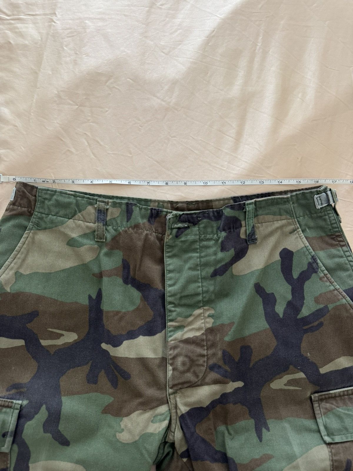 Vintage Camo Army Cargo Pocket Pants Sz M Size US 32 / EU 48 - 4 Thumbnail