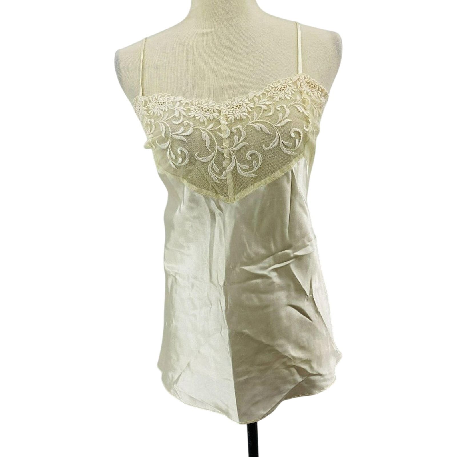 Vintage Vintage Woman Within Camisole Ivory Satin Lace Size 52 Size ONE SIZE - 1 Thumbnail