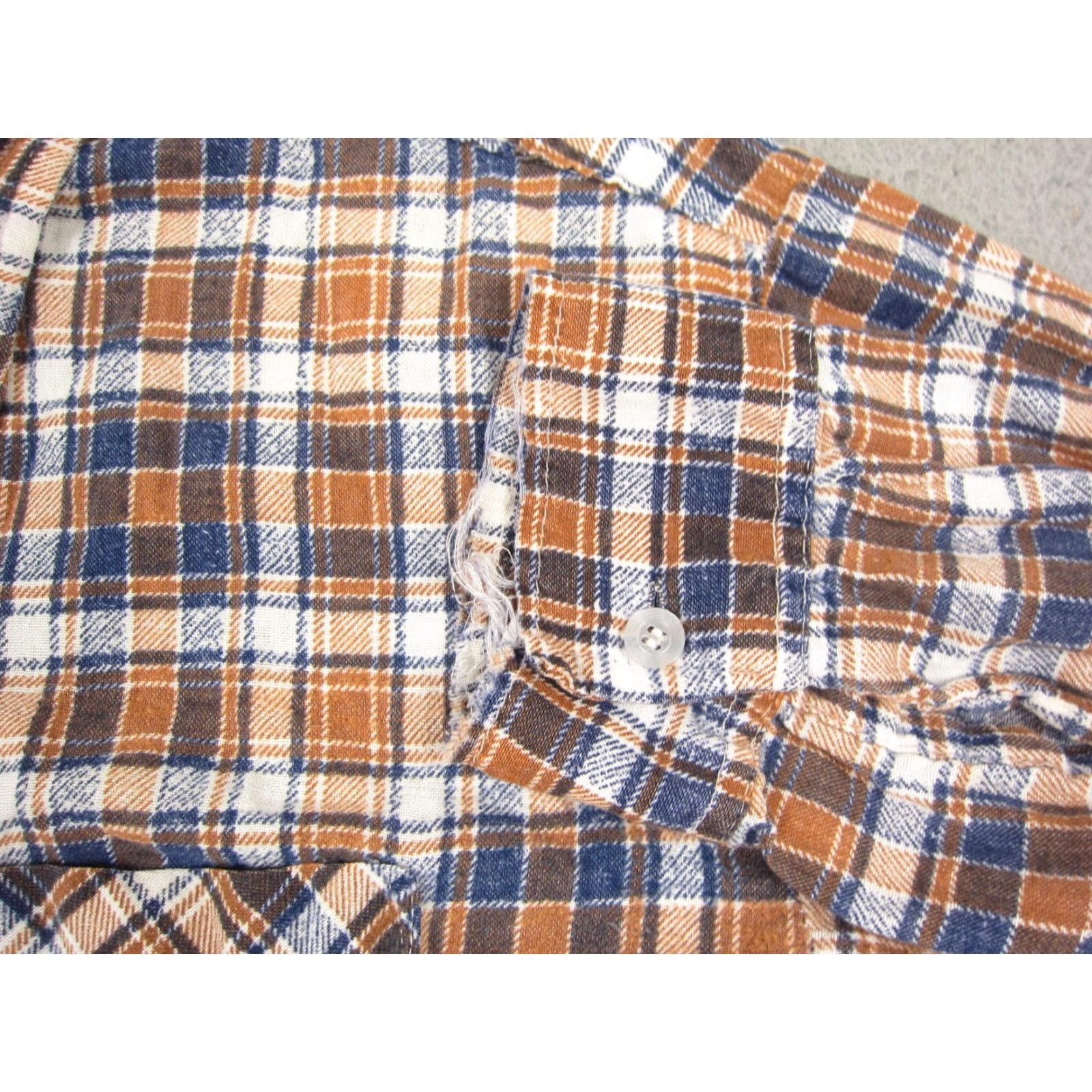 Vintage VINTAGE Montgomery Ward Shirt Mens Large Orange Blue Plaid Flannel 60s 70s Size US L / EU 52-54 / 3 - 5 Thumbnail