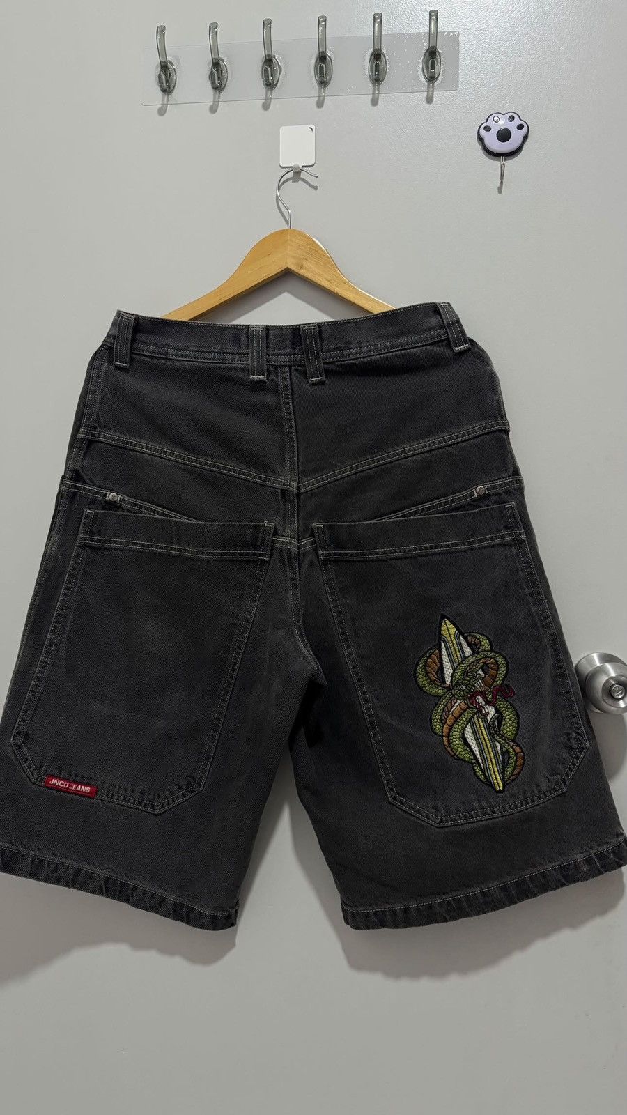 JNCO JNCO RARE SNAKE SURF 🏄🏻‍♂️ Size US 32 / EU 48 - 1 Thumbnail