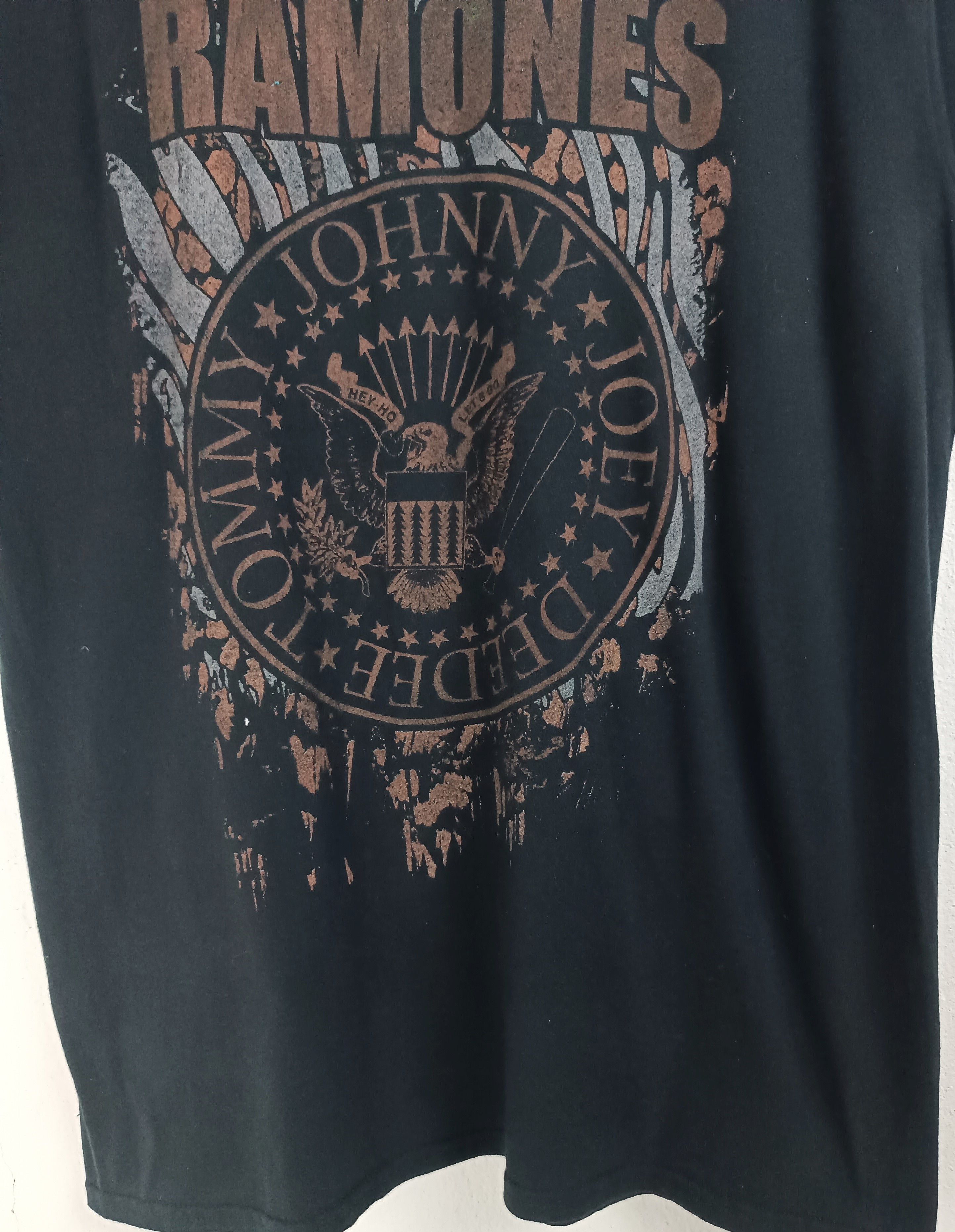 Vintage VINTAGE RAMONES PUNK CLASSIC LOGO TEE RANCID GREENDAY SUM41 Size US M / EU 48-50 / 2 - 8 Thumbnail
