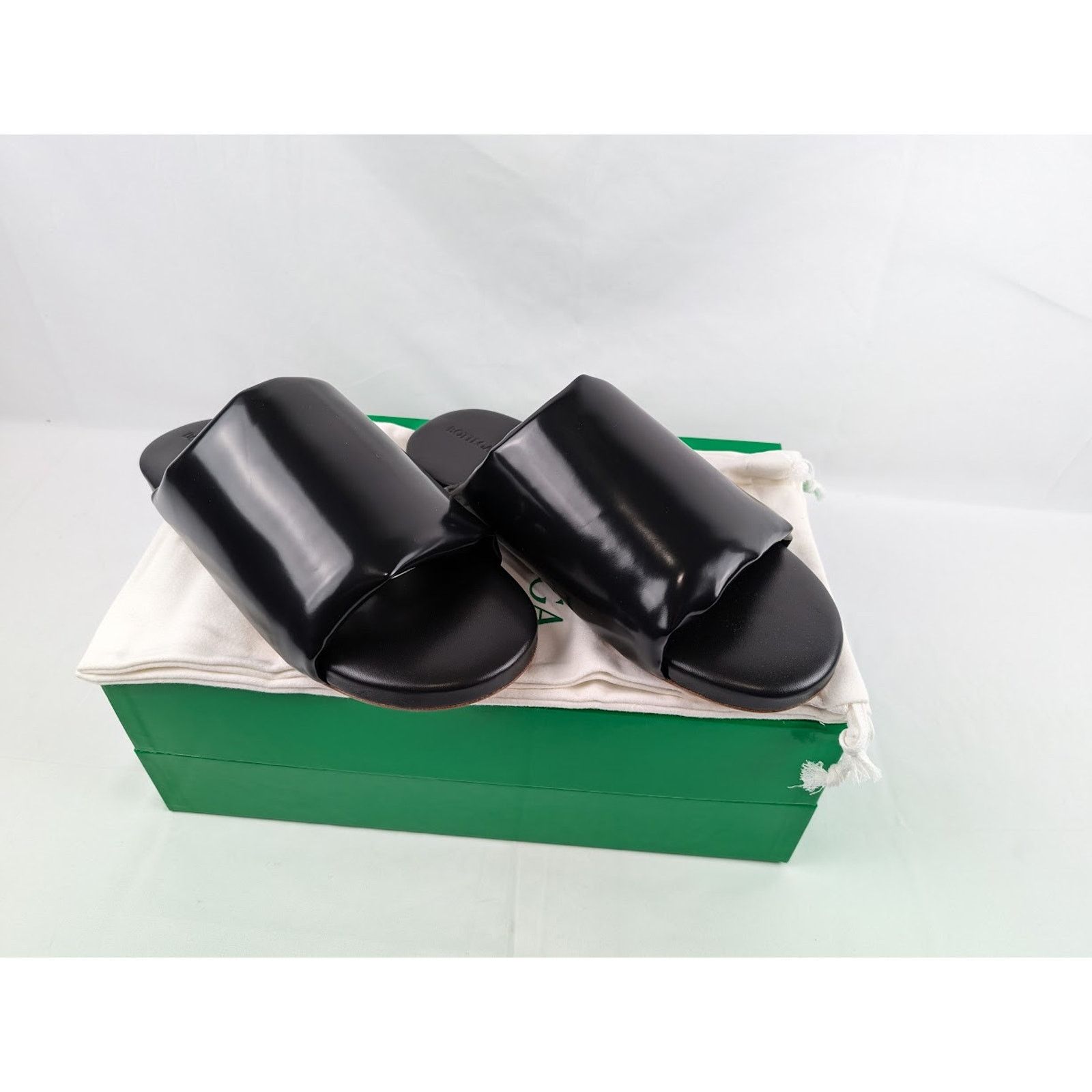Bottega Veneta o1rshd1 Sandal Leather Latex in Black Size US 12 / EU 45 - 18 Thumbnail