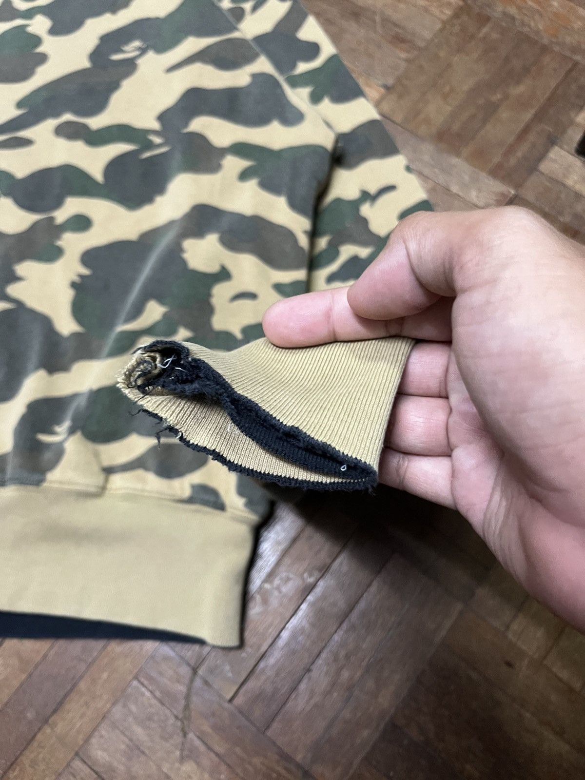 Bape OG Bape Camo Reversible Crewneck Sweatshirt Size US S / EU 44-46 / 1 - 8 Thumbnail