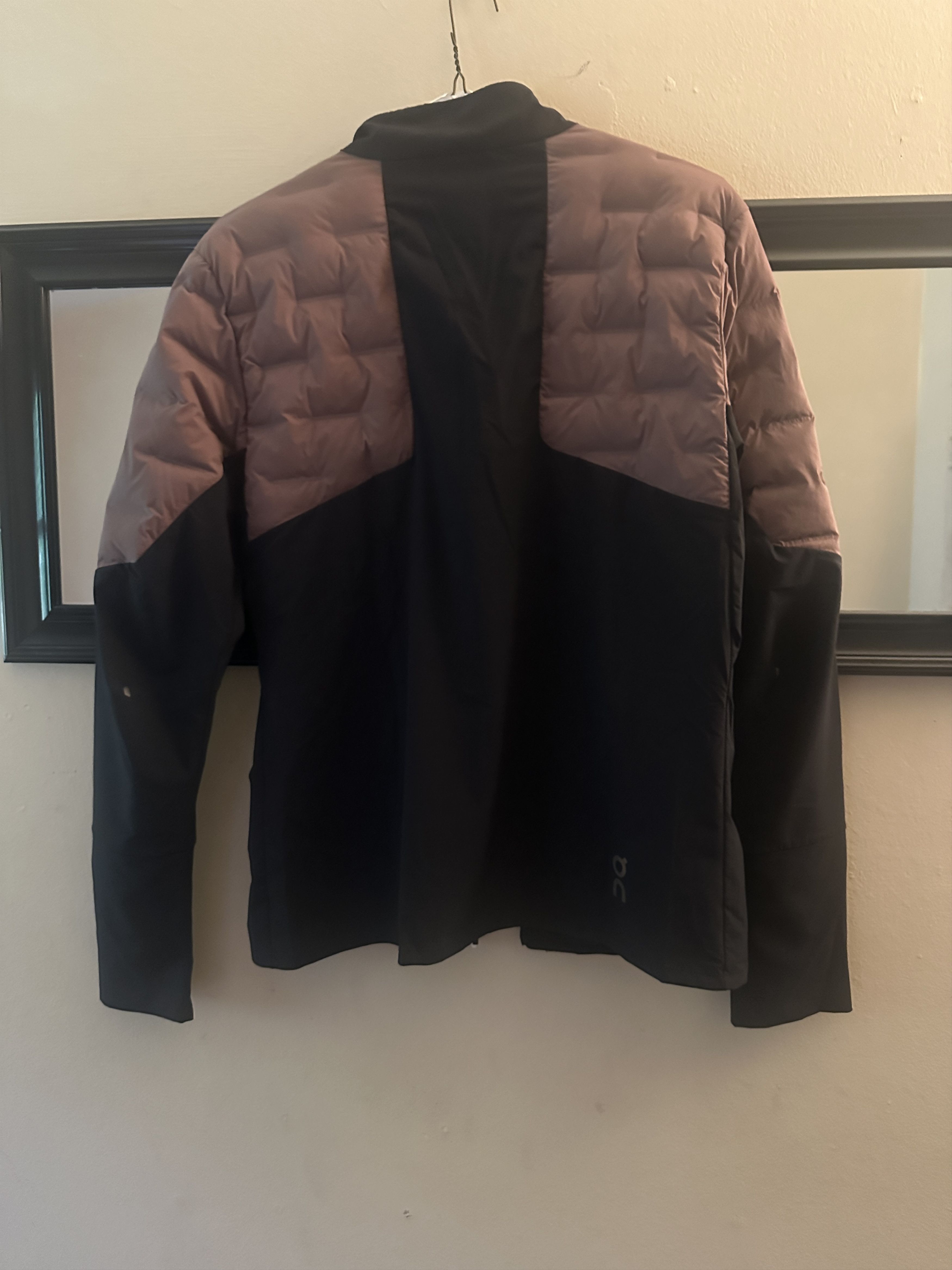 On ON insulated jacket Size US L / EU 52-54 / 3 - 2 Thumbnail