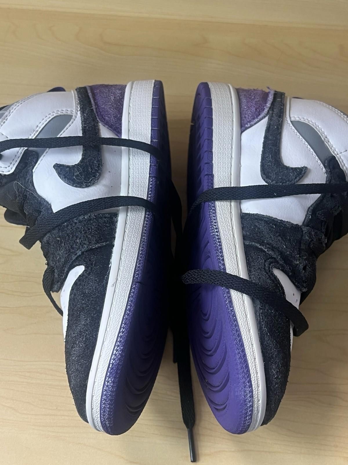 Nike Nike Air Jordan 1 Mid Se (PS) White-Court Purple-Black Sz 2y Size US 5 / EU 37 - 4 Thumbnail