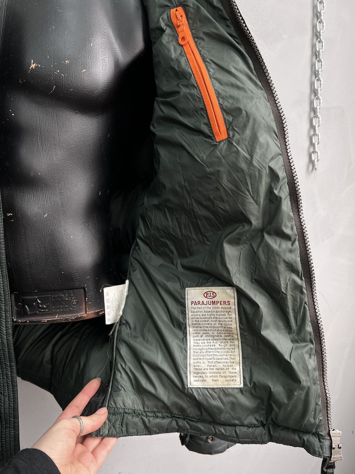 Parajumpers Parajumpers puffer bomber hood jacket luxury outdoor life Size US M / EU 48-50 / 2 - 12 Thumbnail