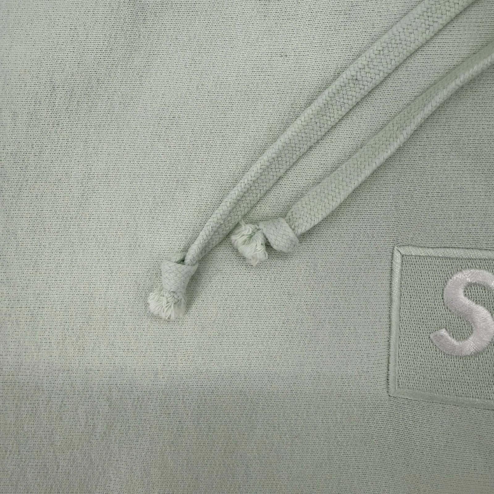Supreme Supreme Box Logo Hooded Sweatshirt Light Green FW23 Size US L / EU 52-54 / 3 - 5 Thumbnail