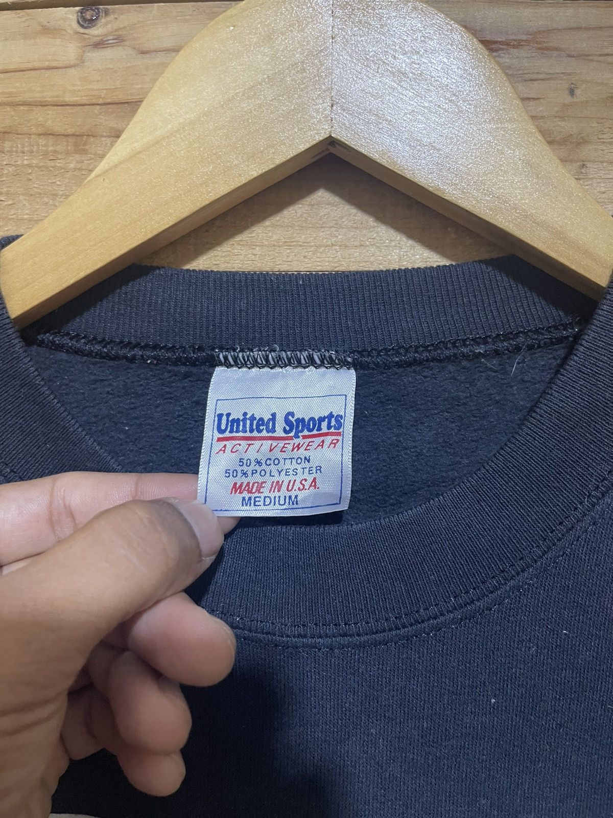 Vintage Offernow🔥Vintage 90s sweatshirt made in usa Size US M / EU 48-50 / 2 - 4 Thumbnail