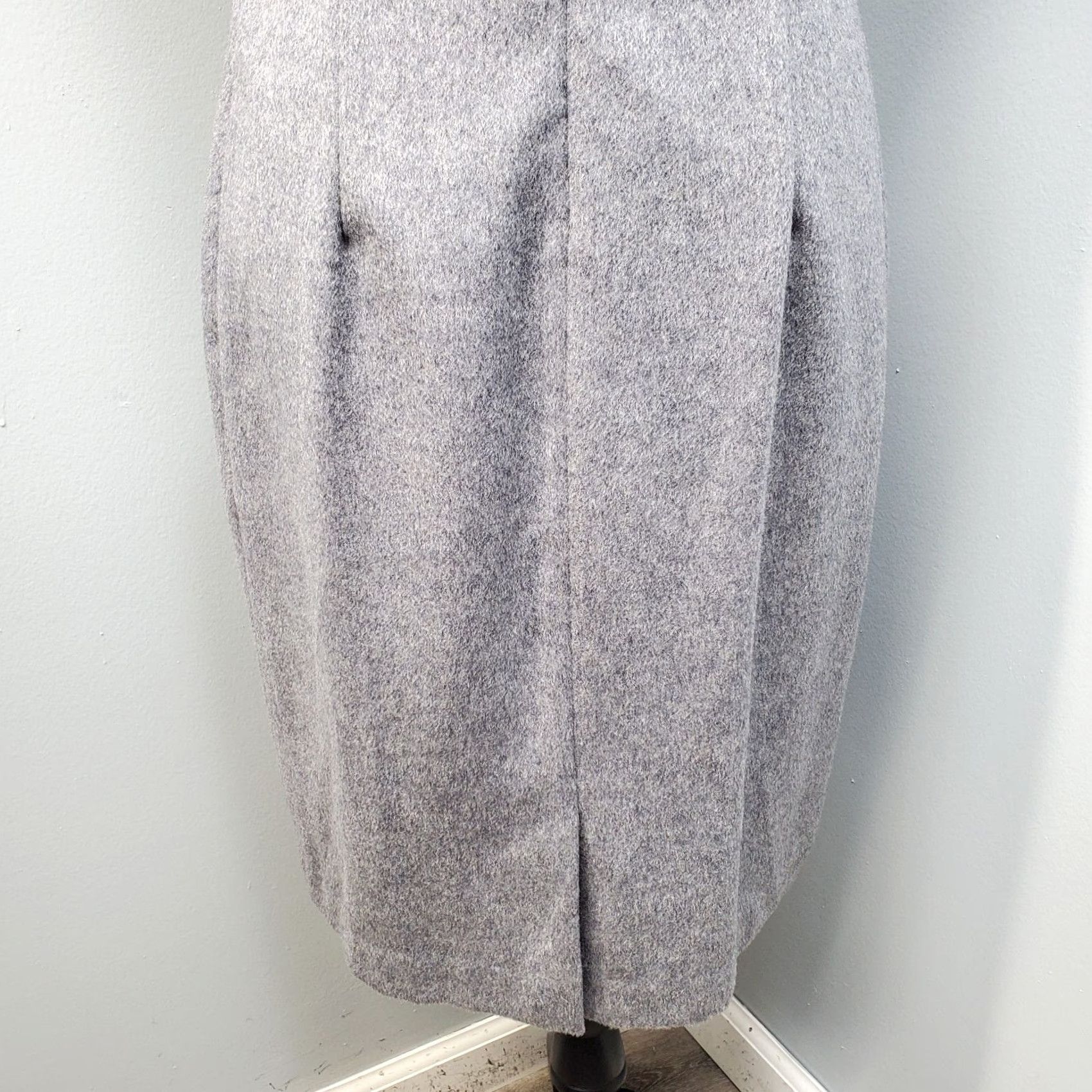 J.McLaughlin J. McLaughlin Women's Size 8 Gray Wool Sheath Dress, Sleeveless, Lined, Back Zip, Knee Length Size M / US 6-8 / IT 42-44 - 5 Thumbnail
